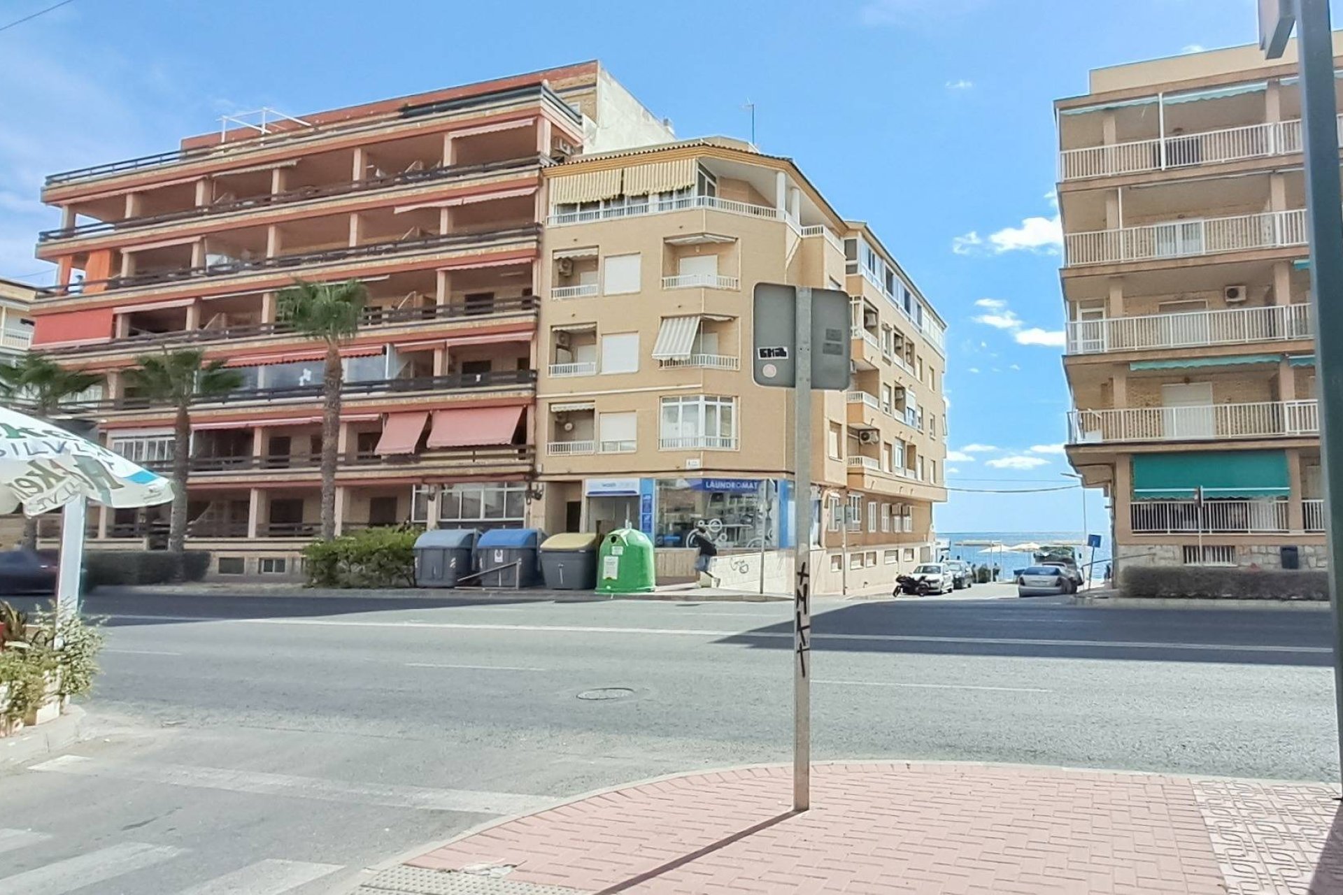 Återförsäljning - Apartment -
Torrevieja - Playa de los Naufragos