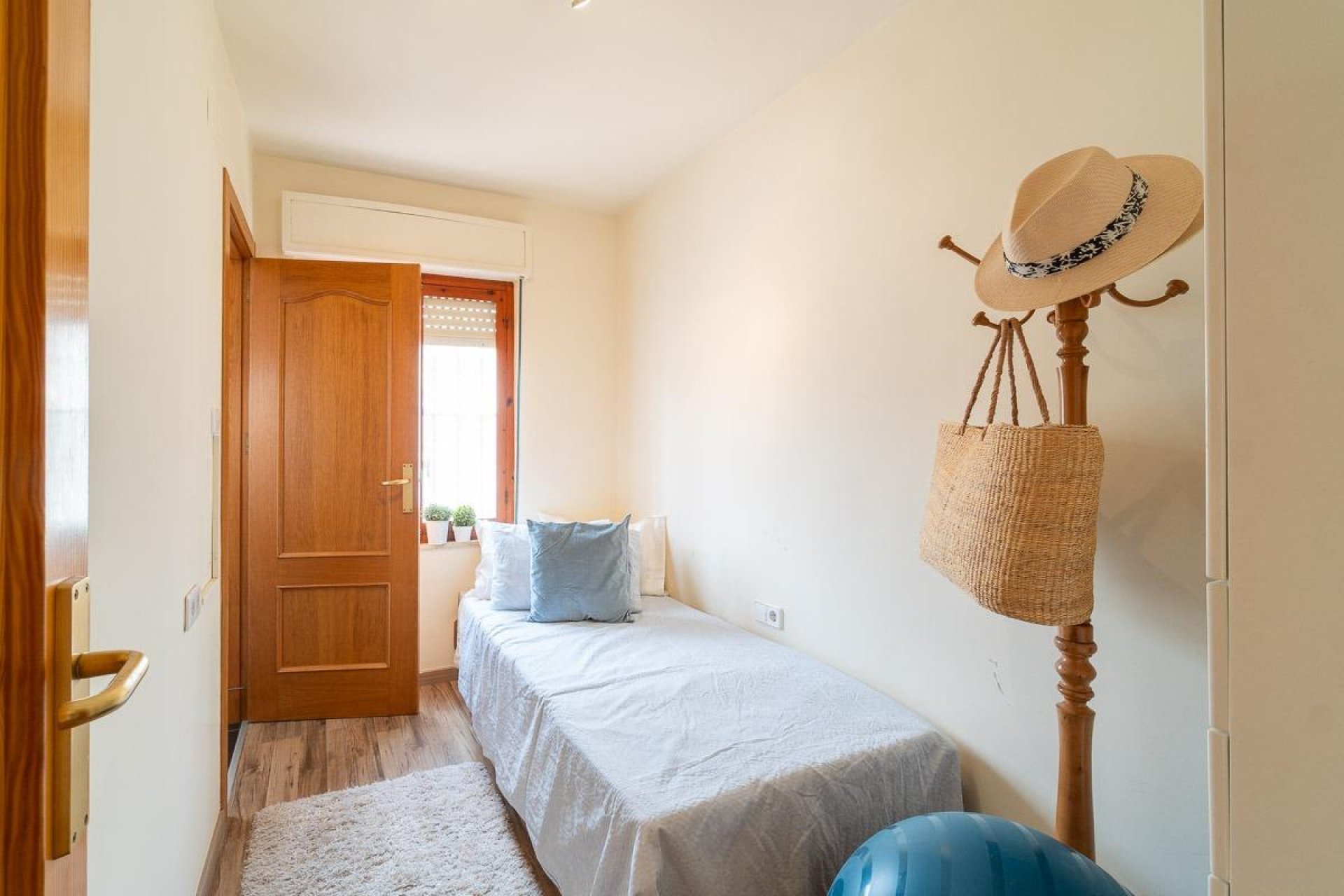 Återförsäljning - Apartment -
Torrevieja - Playa de los Naufragos
