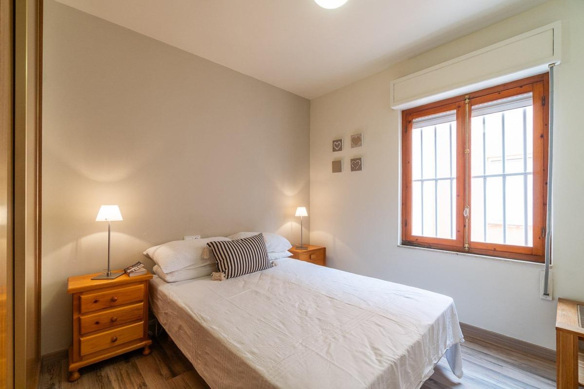 Återförsäljning - Apartment -
Torrevieja - Playa de los Naufragos