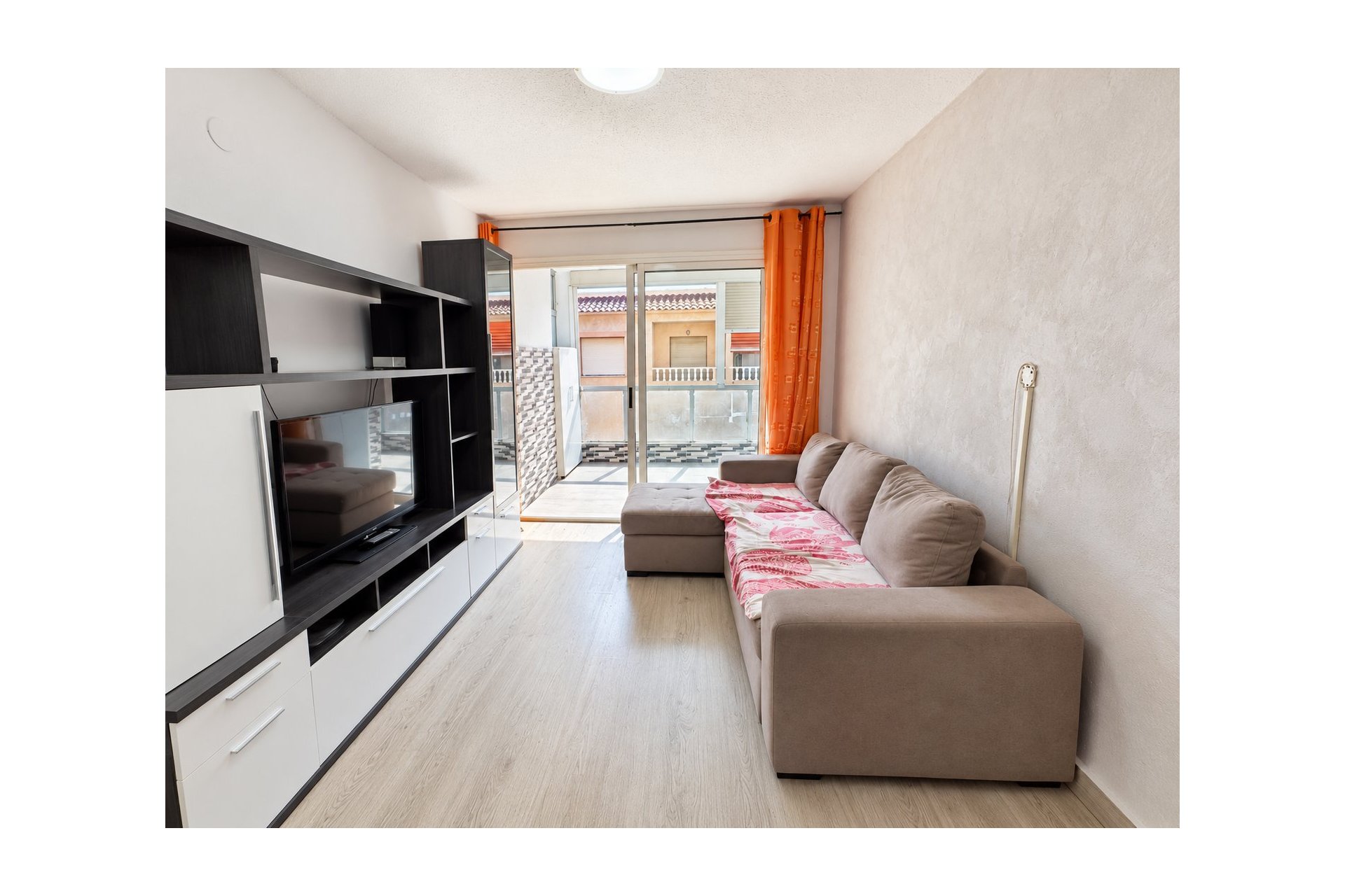 Återförsäljning - Apartment -
Torrevieja - Playa de los Naufragos