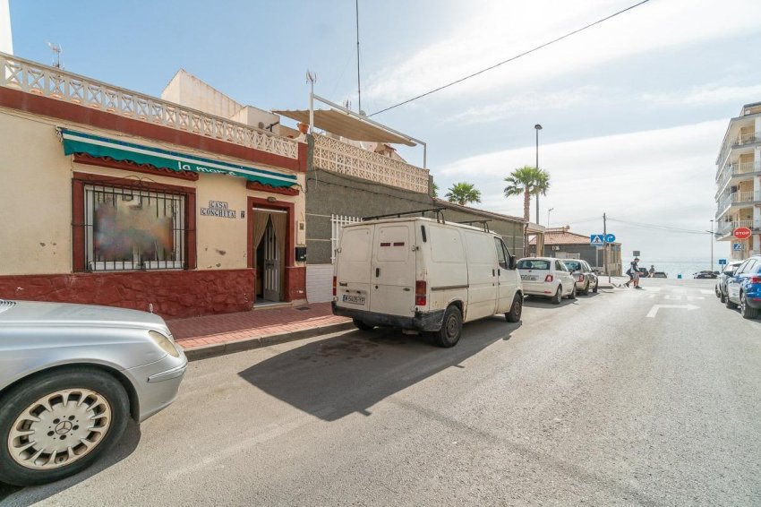 Återförsäljning - Apartment -
Torrevieja - Playa de los Naufragos