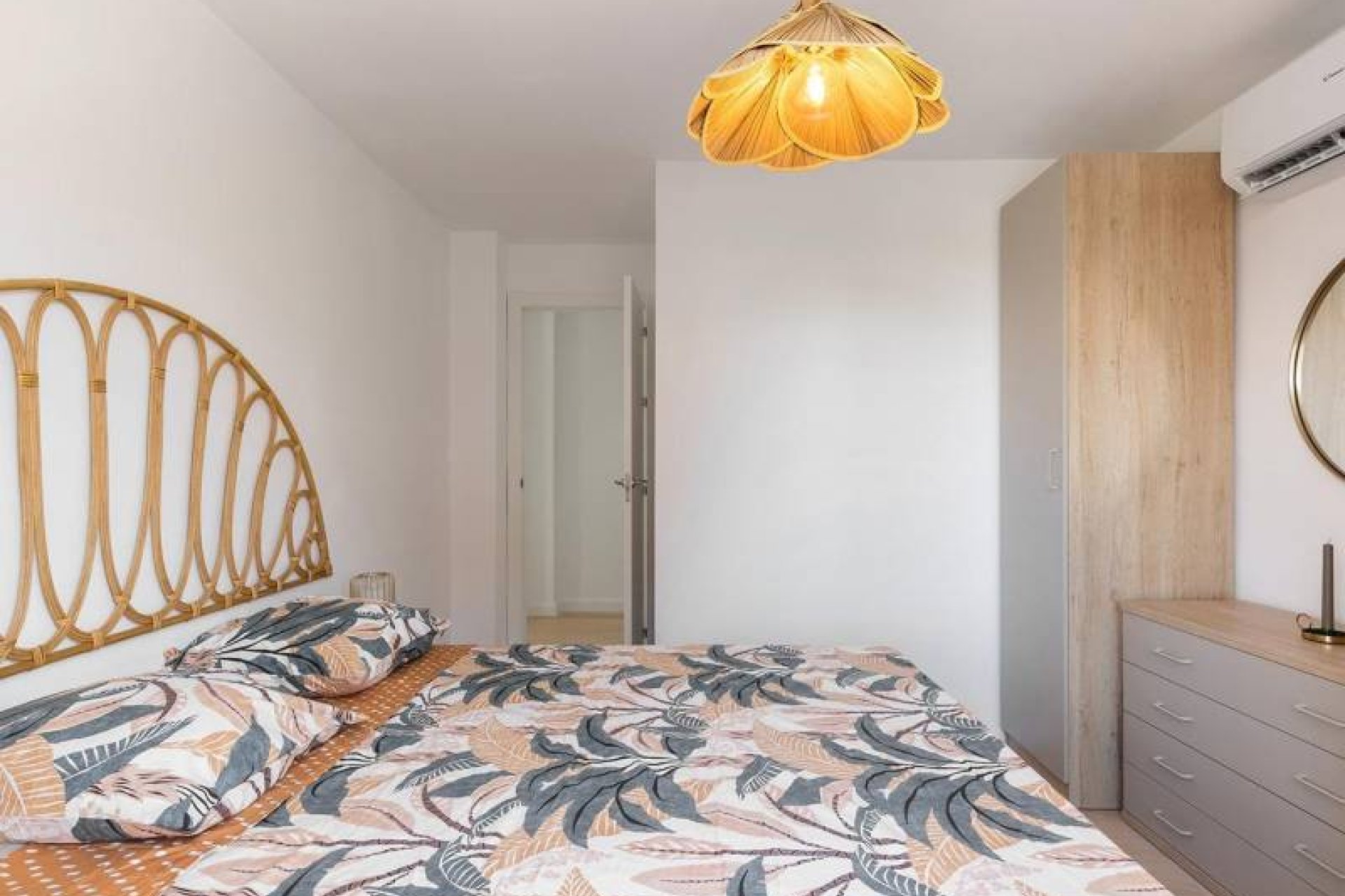 Återförsäljning - Apartment -
Torrevieja - Playa de los Naufragos