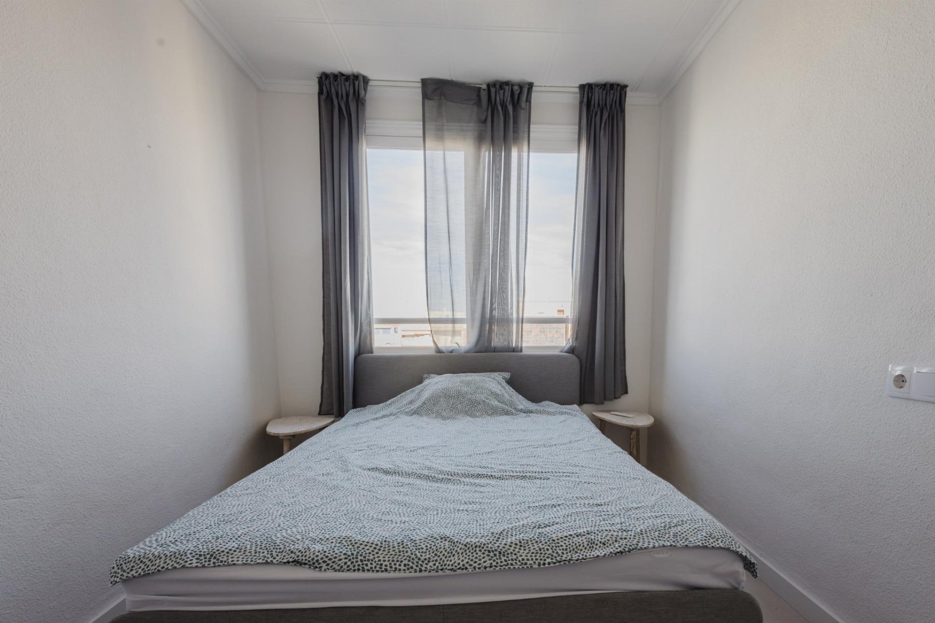 Återförsäljning - Apartment -
Torrevieja - Playa del Acequión