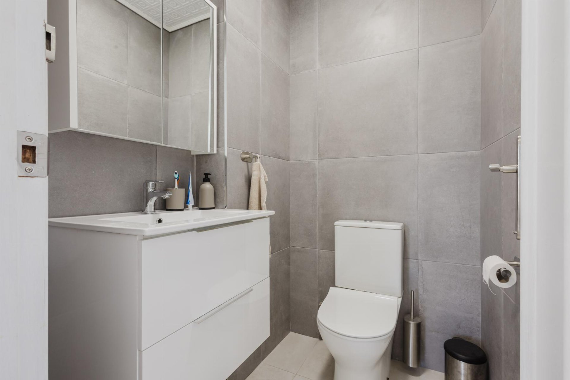 Återförsäljning - Apartment -
Torrevieja - Playa del Acequión