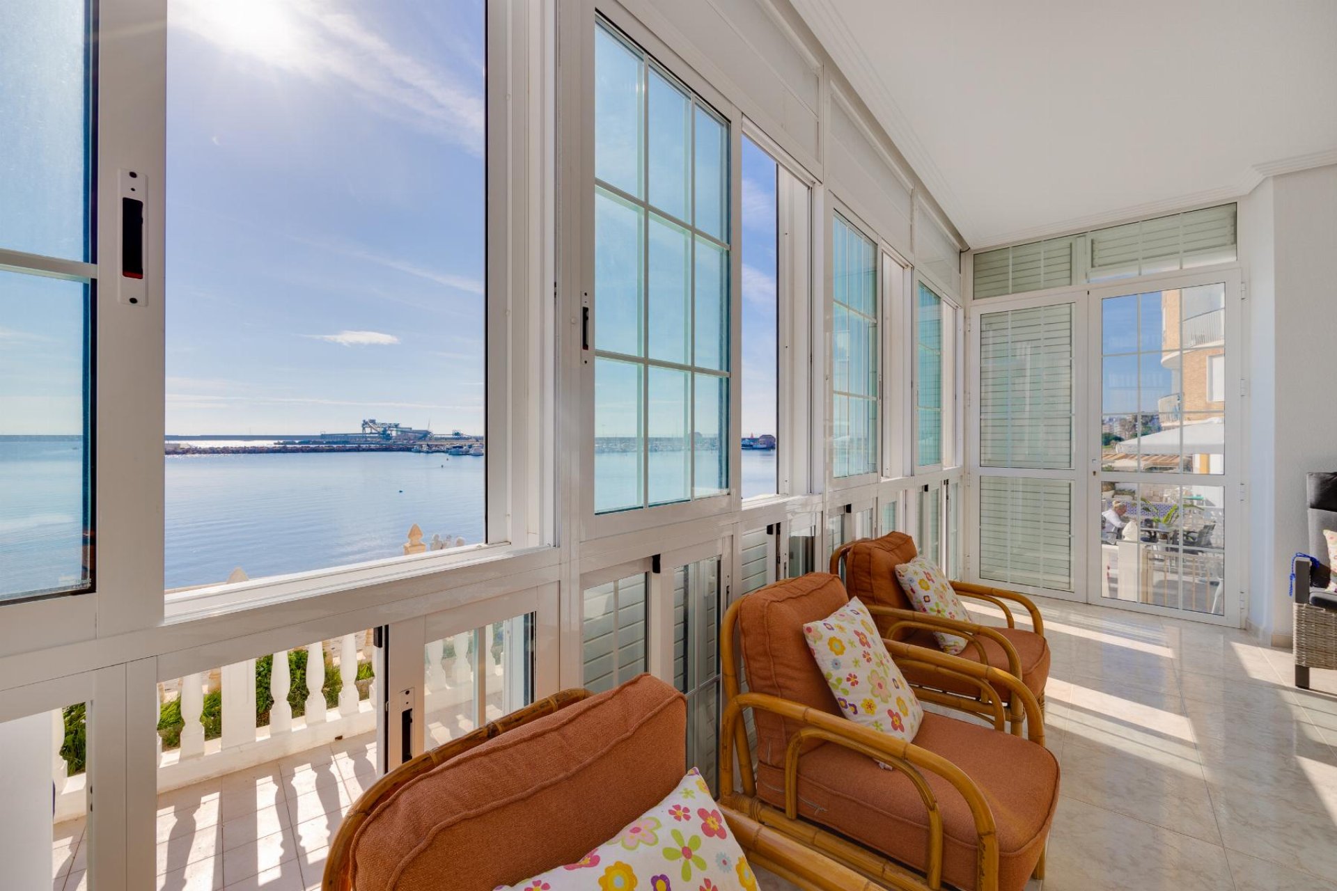 Återförsäljning - Apartment -
Torrevieja - Playa del Acequión