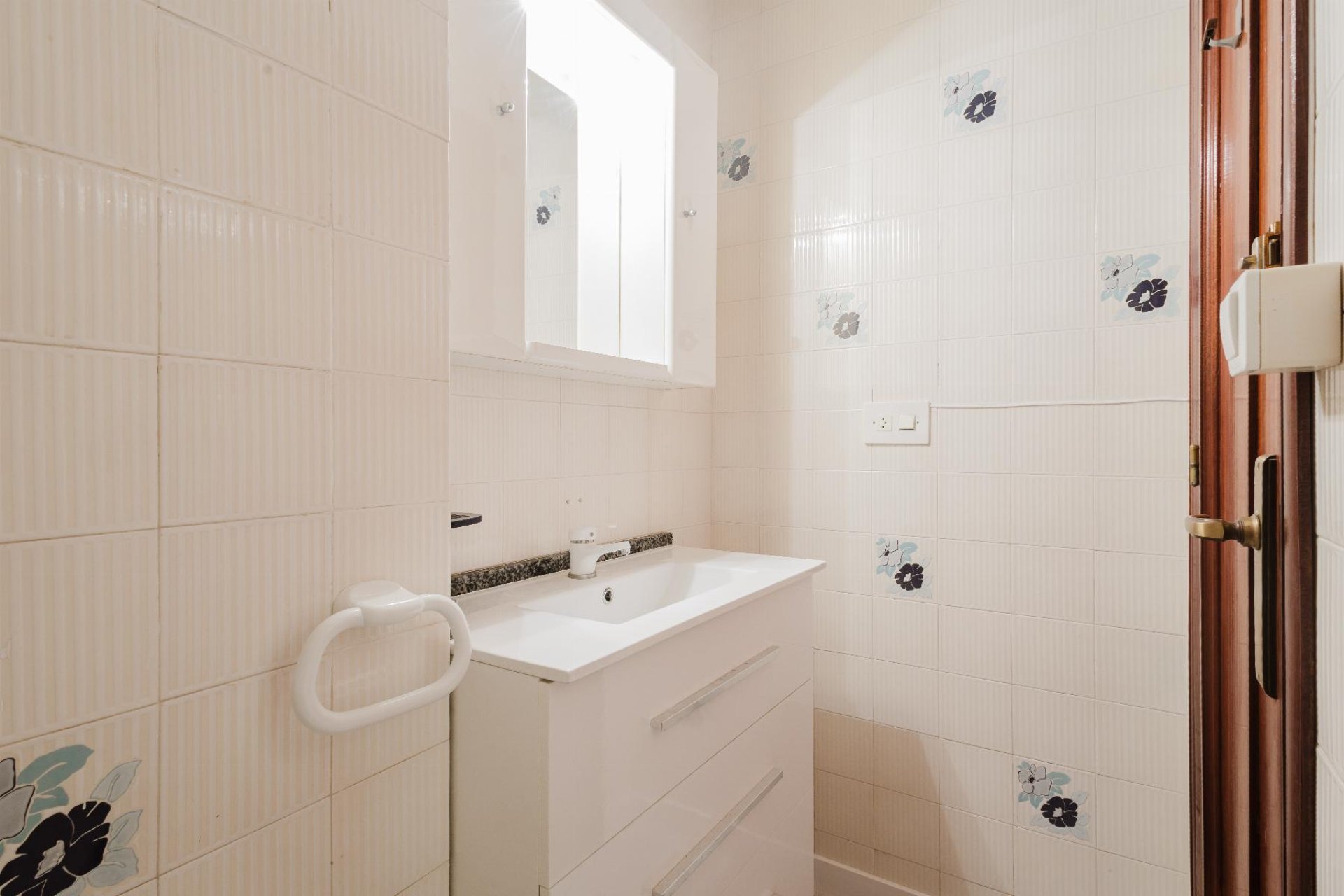 Återförsäljning - Apartment -
Torrevieja - Playa del Acequión