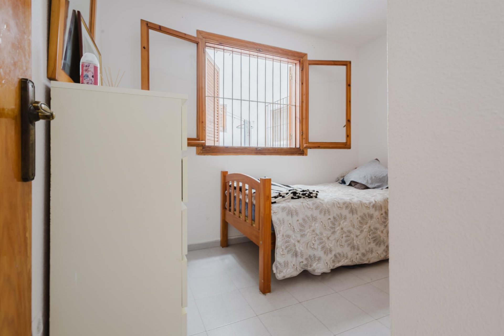 Återförsäljning - Apartment -
Torrevieja - Playa del Acequión