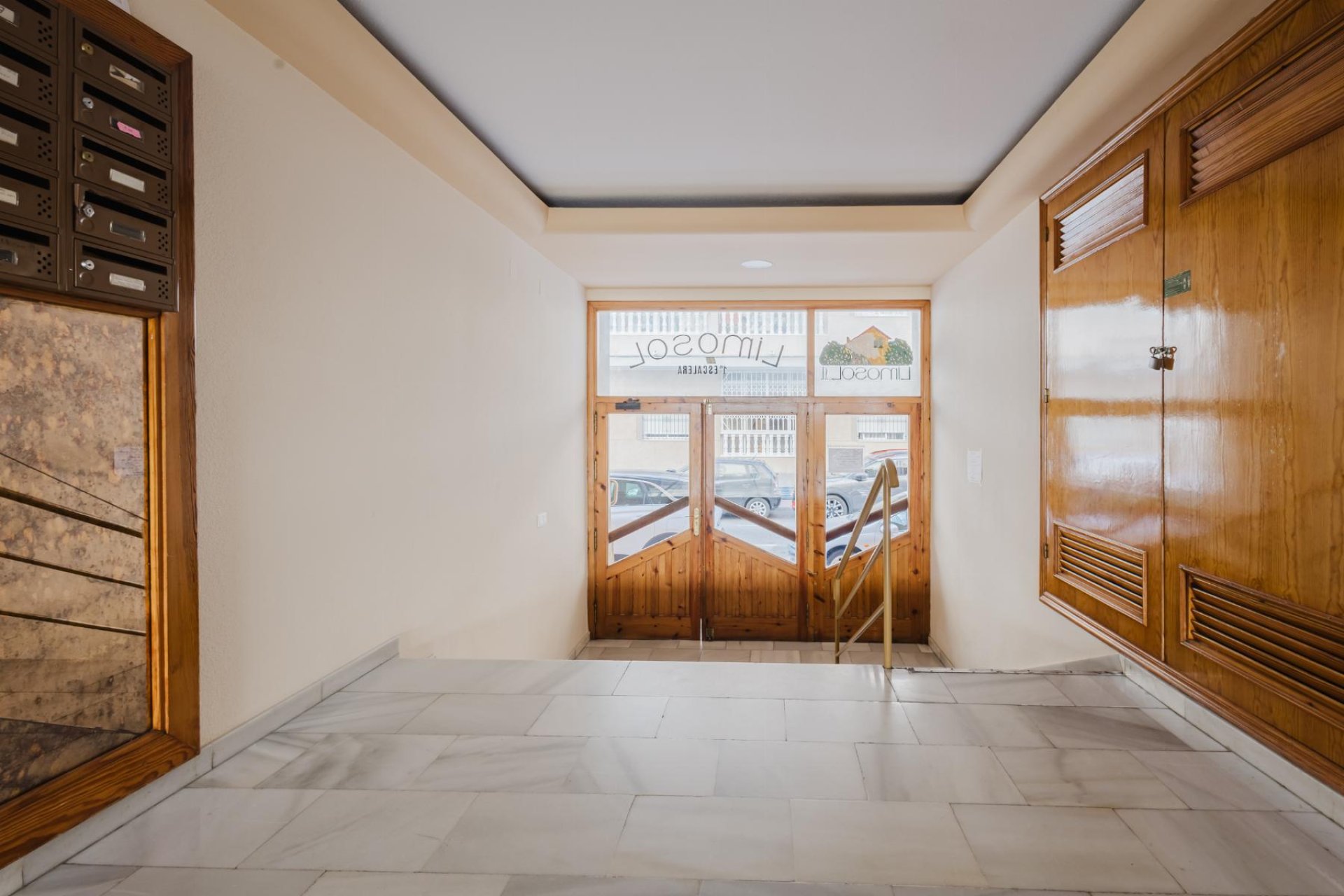 Återförsäljning - Apartment -
Torrevieja - Playa del Acequión