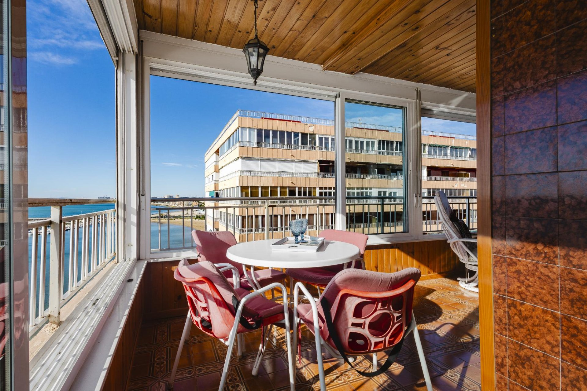 Återförsäljning - Apartment -
Torrevieja - Playa del Acequión