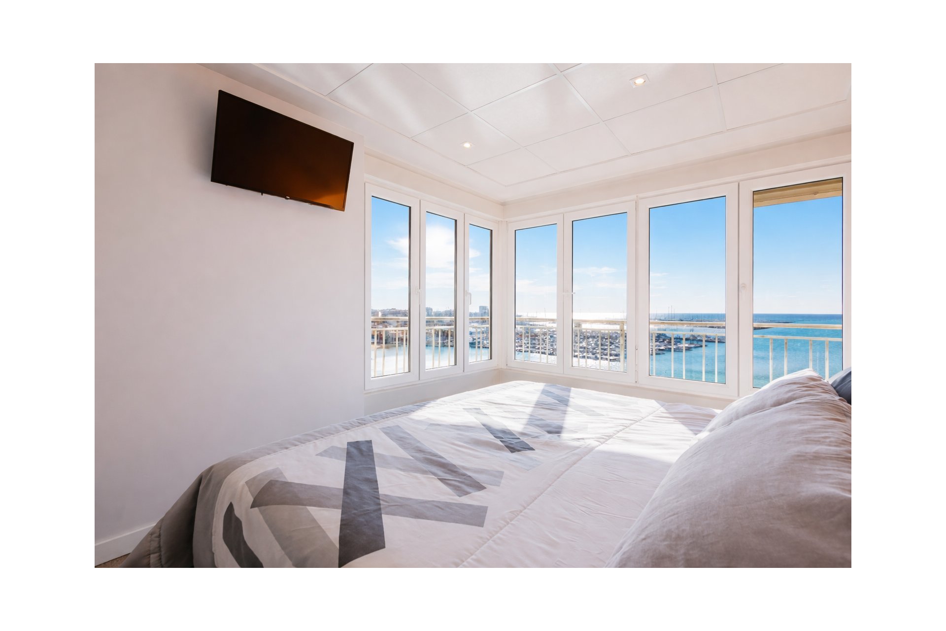 Återförsäljning - Apartment -
Torrevieja - Playa del Acequión