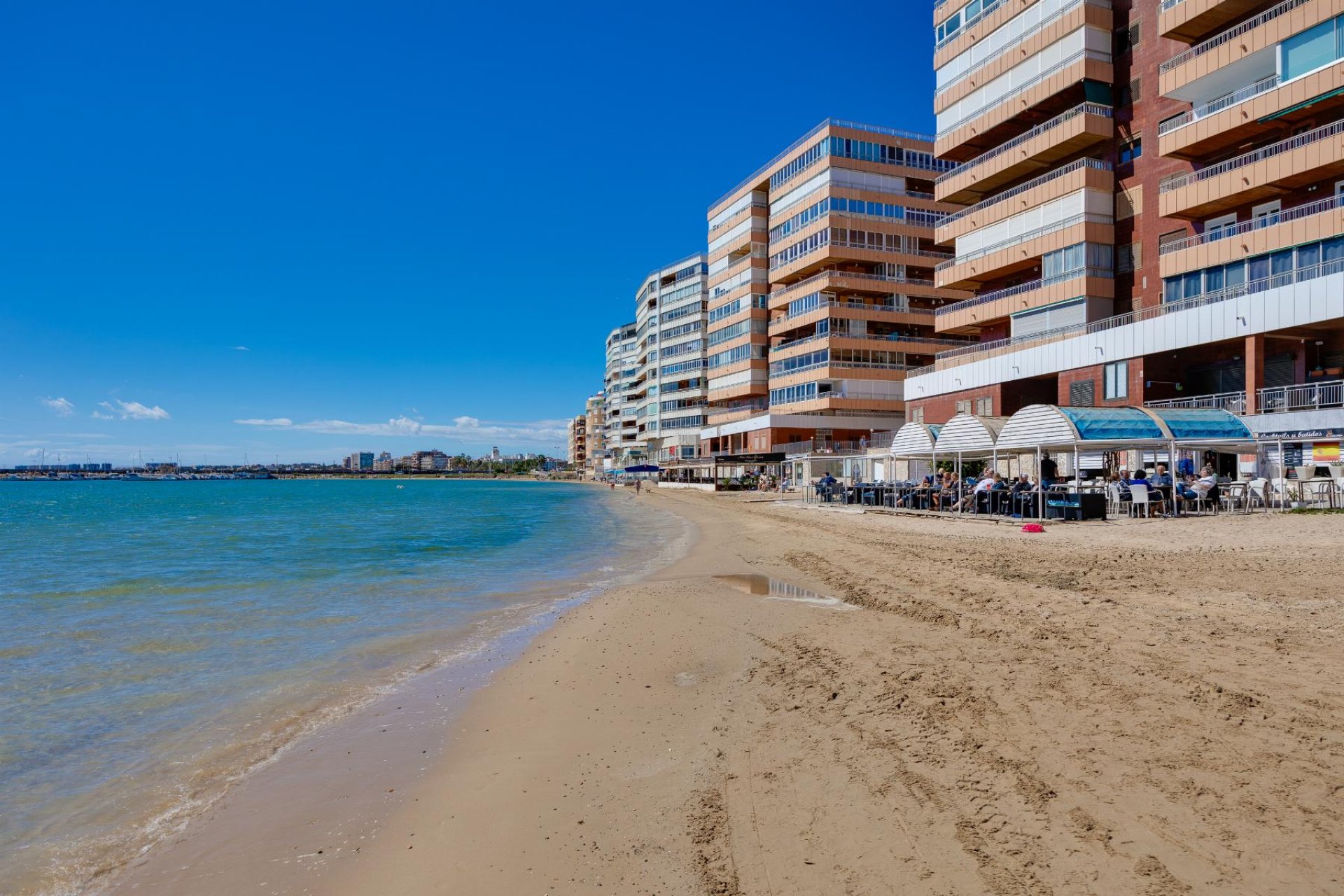 Återförsäljning - Apartment -
Torrevieja - Playa del Acequión
