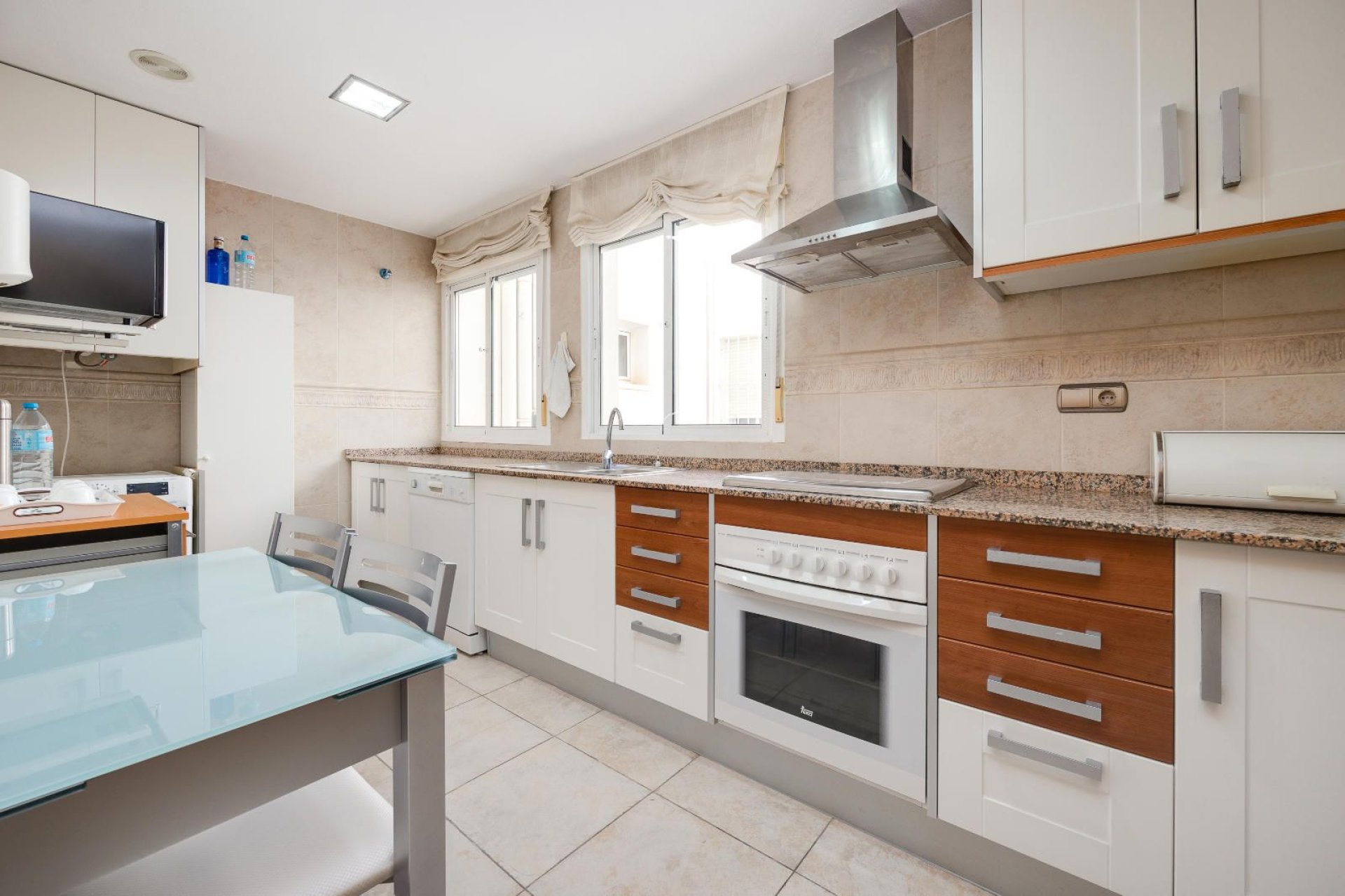 Återförsäljning - Apartment -
Torrevieja - Playa del Acequión