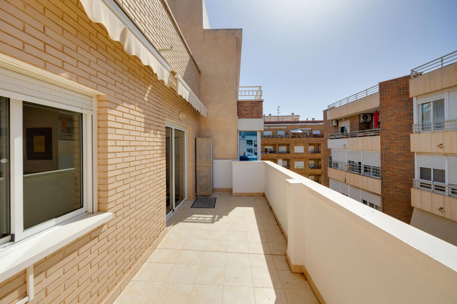 Återförsäljning - Apartment -
Torrevieja - Playa del Acequión