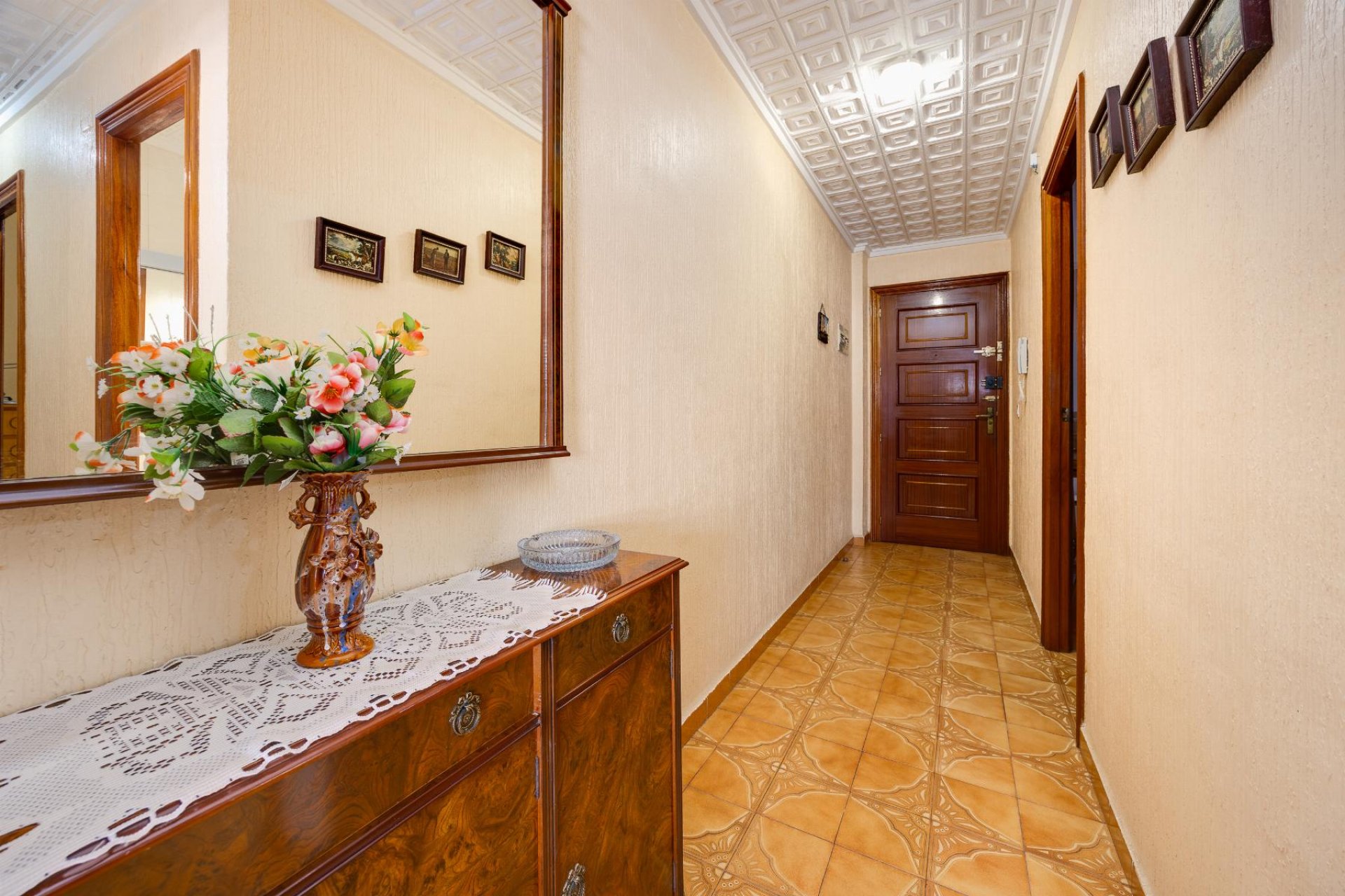 Återförsäljning - Apartment -
Torrevieja - Playa del Acequión