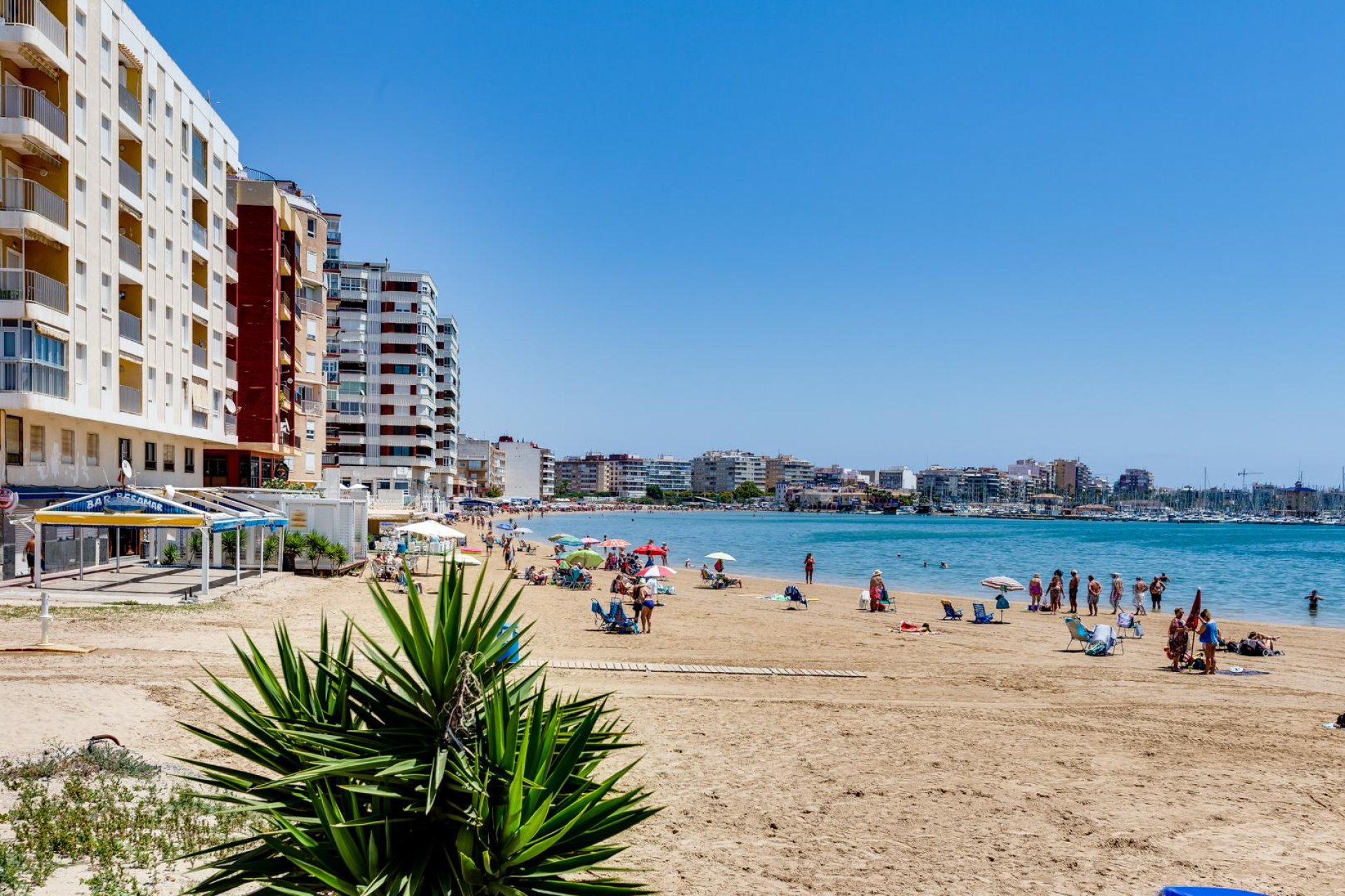 Återförsäljning - Apartment -
Torrevieja - Playa del Acequión