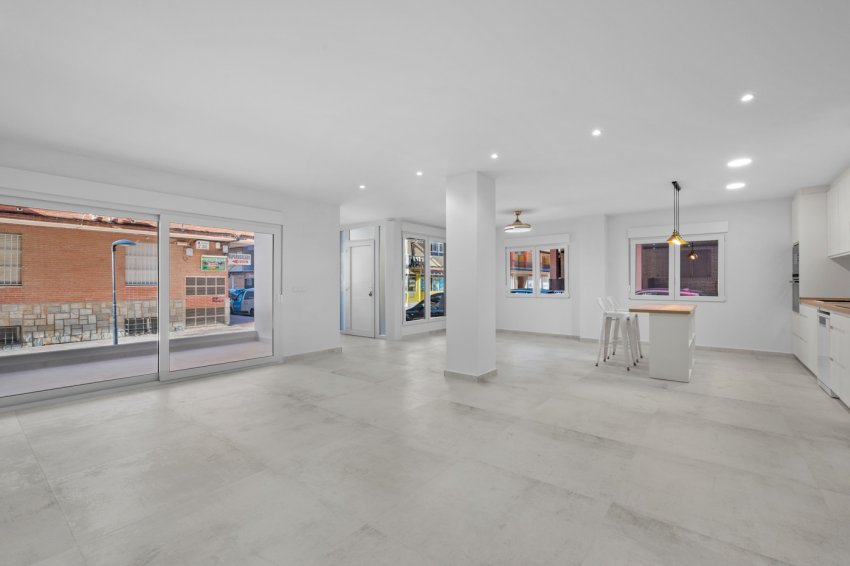 Återförsäljning - Apartment -
Torrevieja - Playa del Acequión