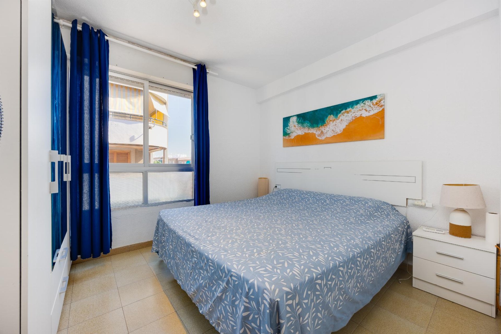 Återförsäljning - Apartment -
Torrevieja - Playa del Acequión