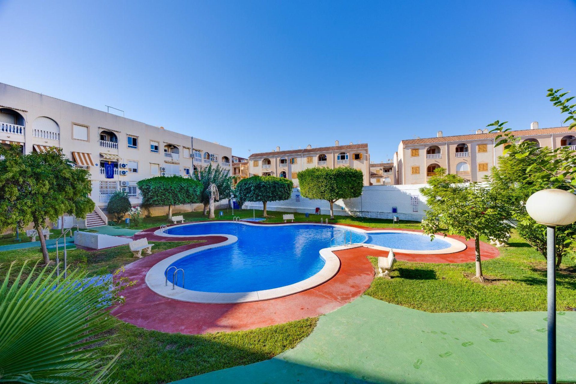 Återförsäljning - Apartment -
Torrevieja - Playa del Acequión