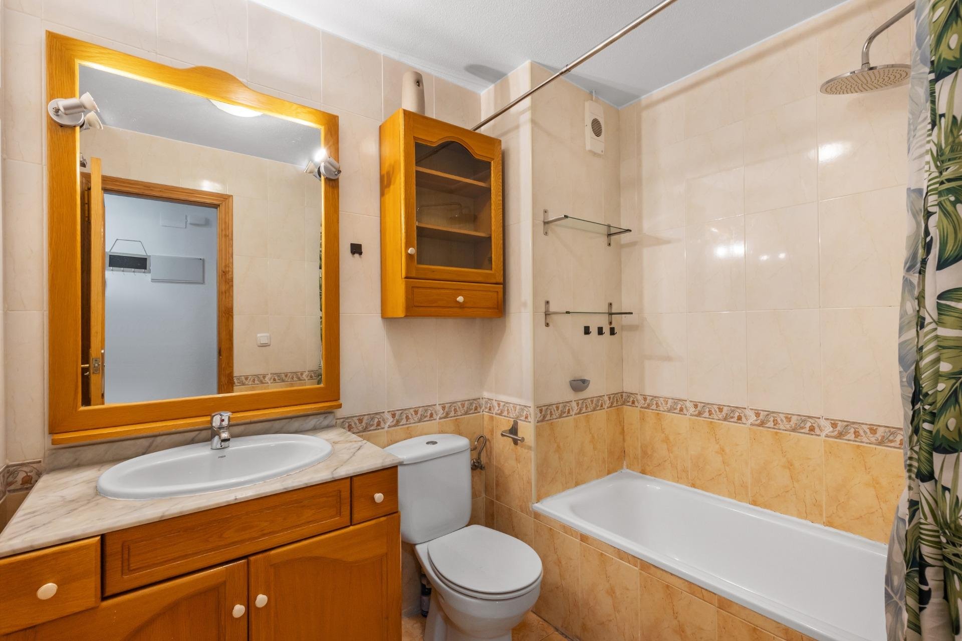 Återförsäljning - Apartment -
Torrevieja - Playa del Cura