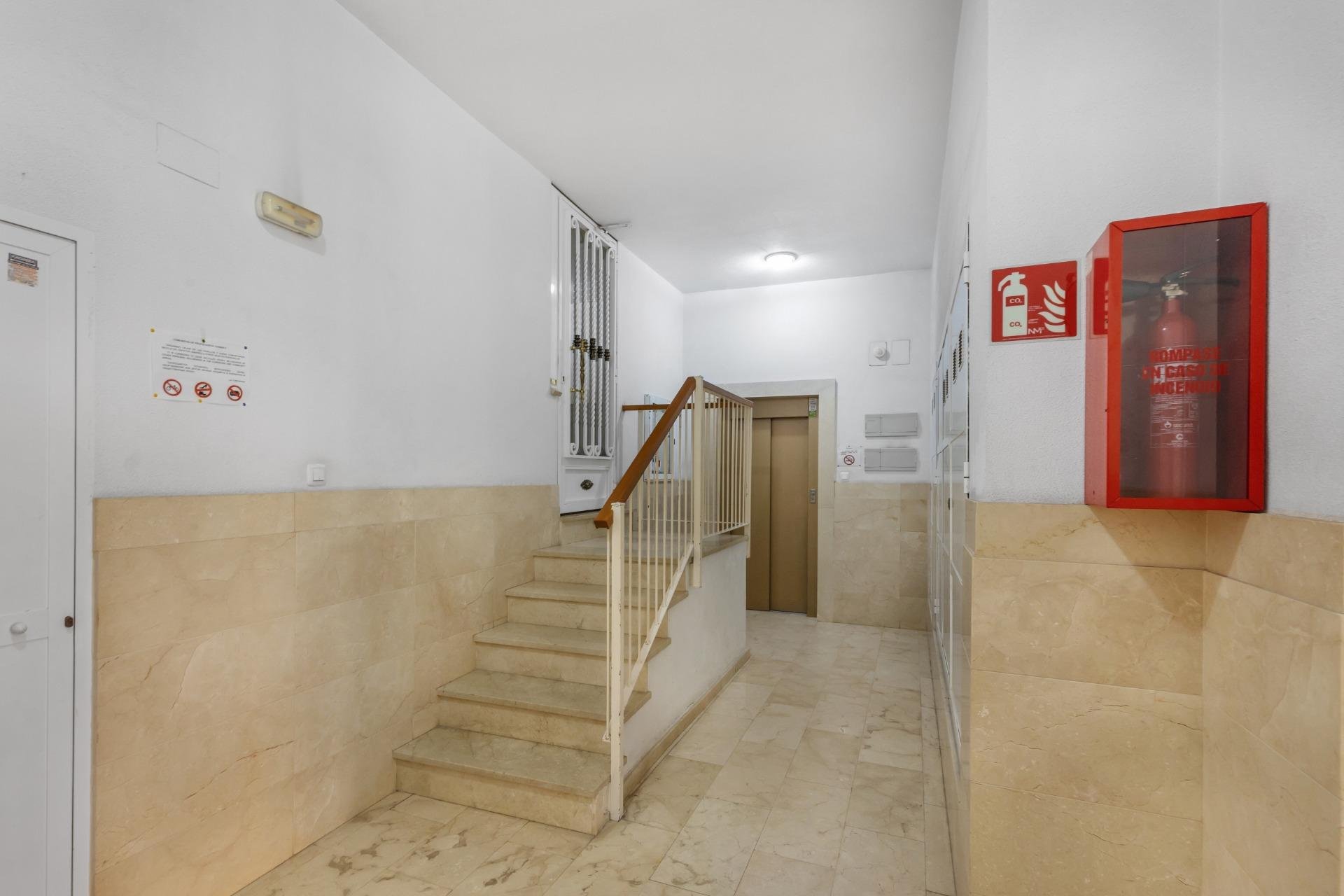 Återförsäljning - Apartment -
Torrevieja - Playa del Cura