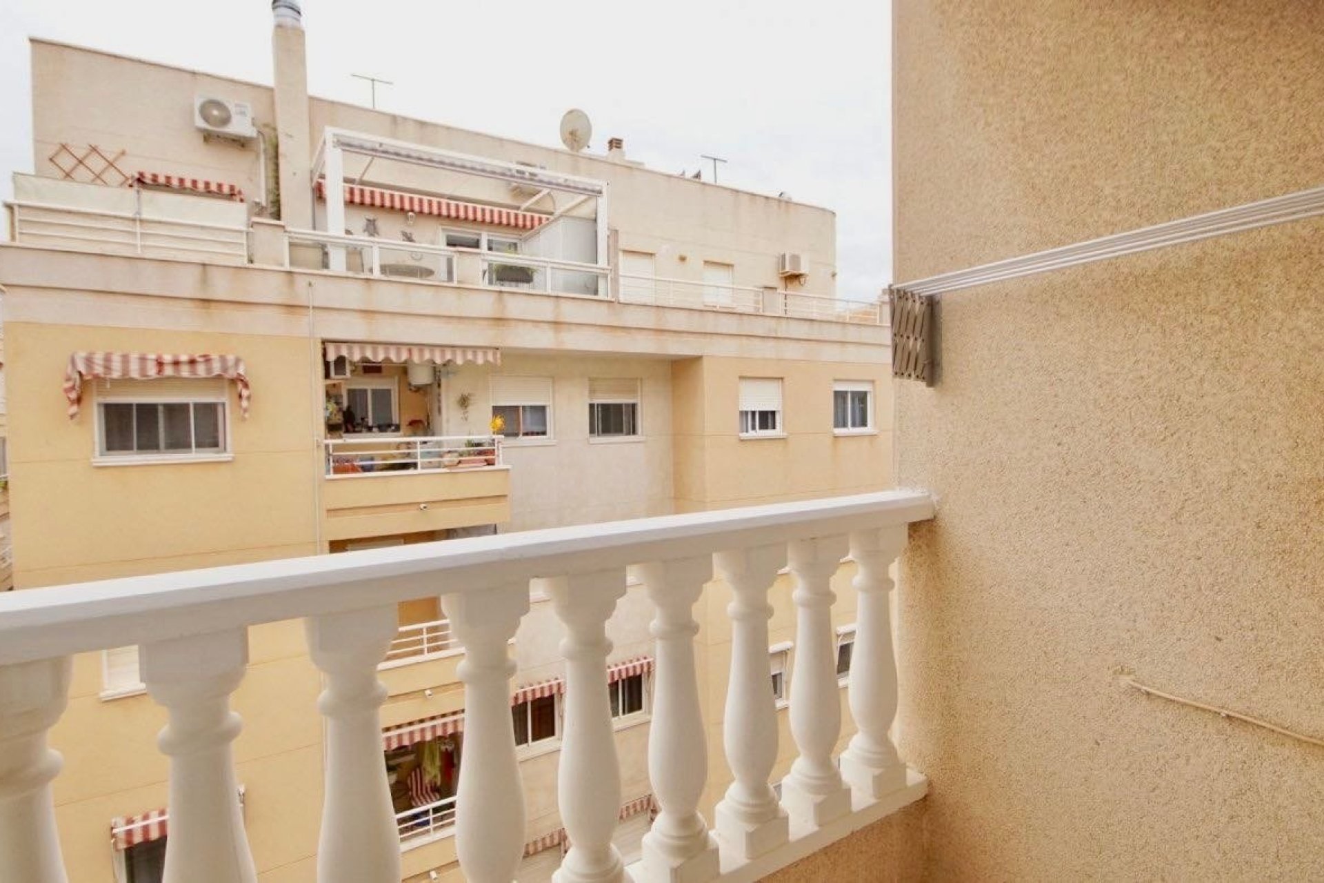 Återförsäljning - Apartment -
Torrevieja - Playa del Cura