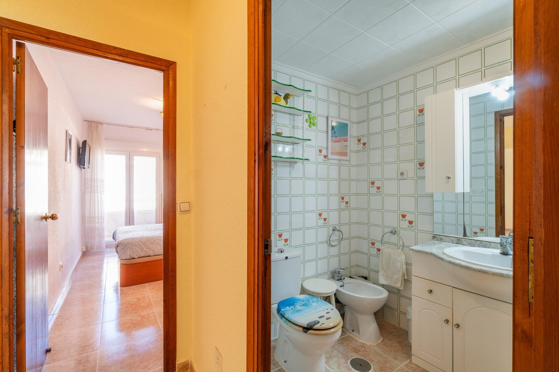 Återförsäljning - Apartment -
Torrevieja - Playa del cura