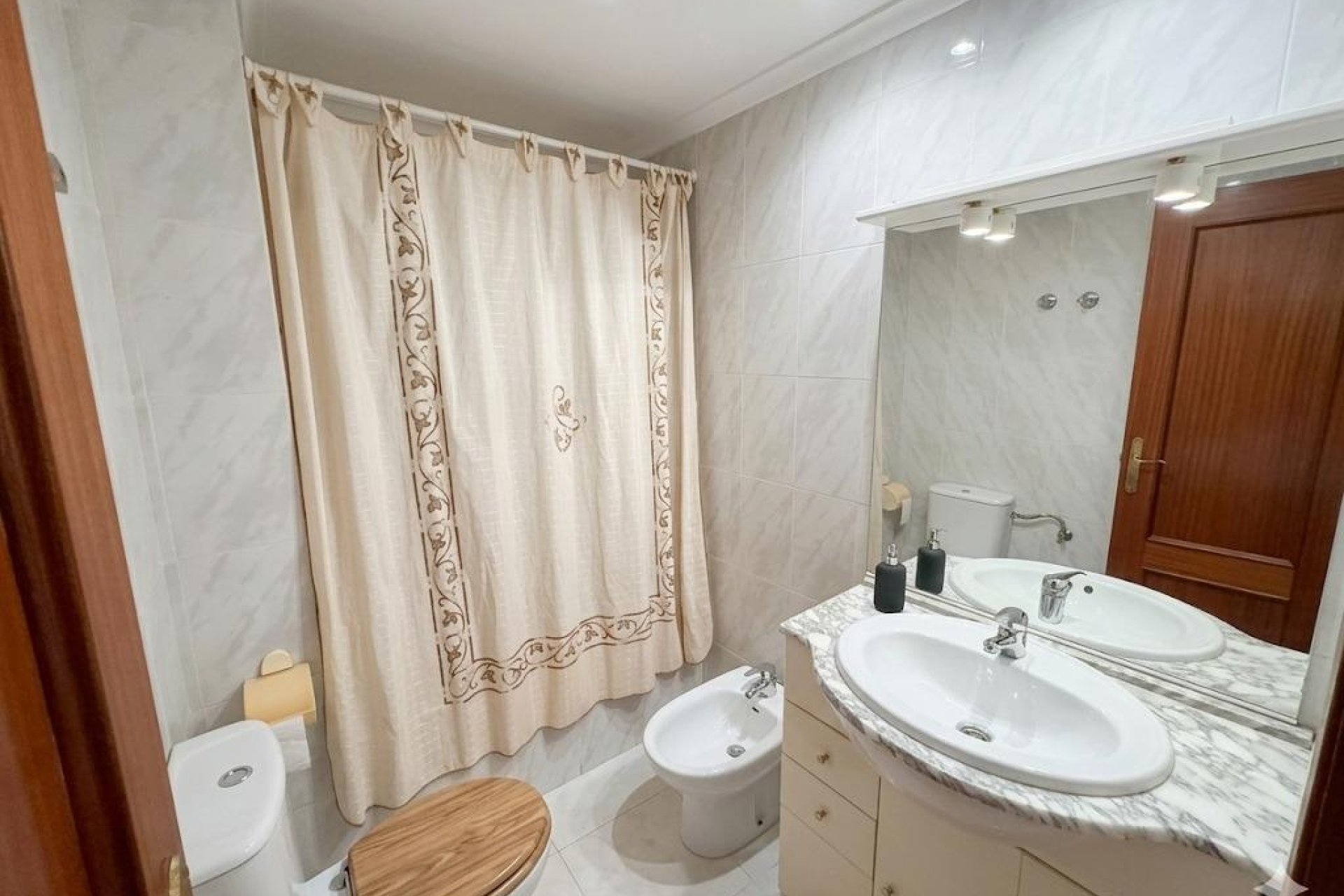 Återförsäljning - Apartment -
Torrevieja - Playa del Cura