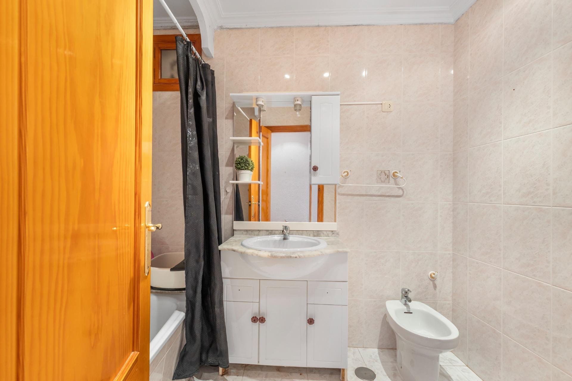 Återförsäljning - Apartment -
Torrevieja - Playa del Cura