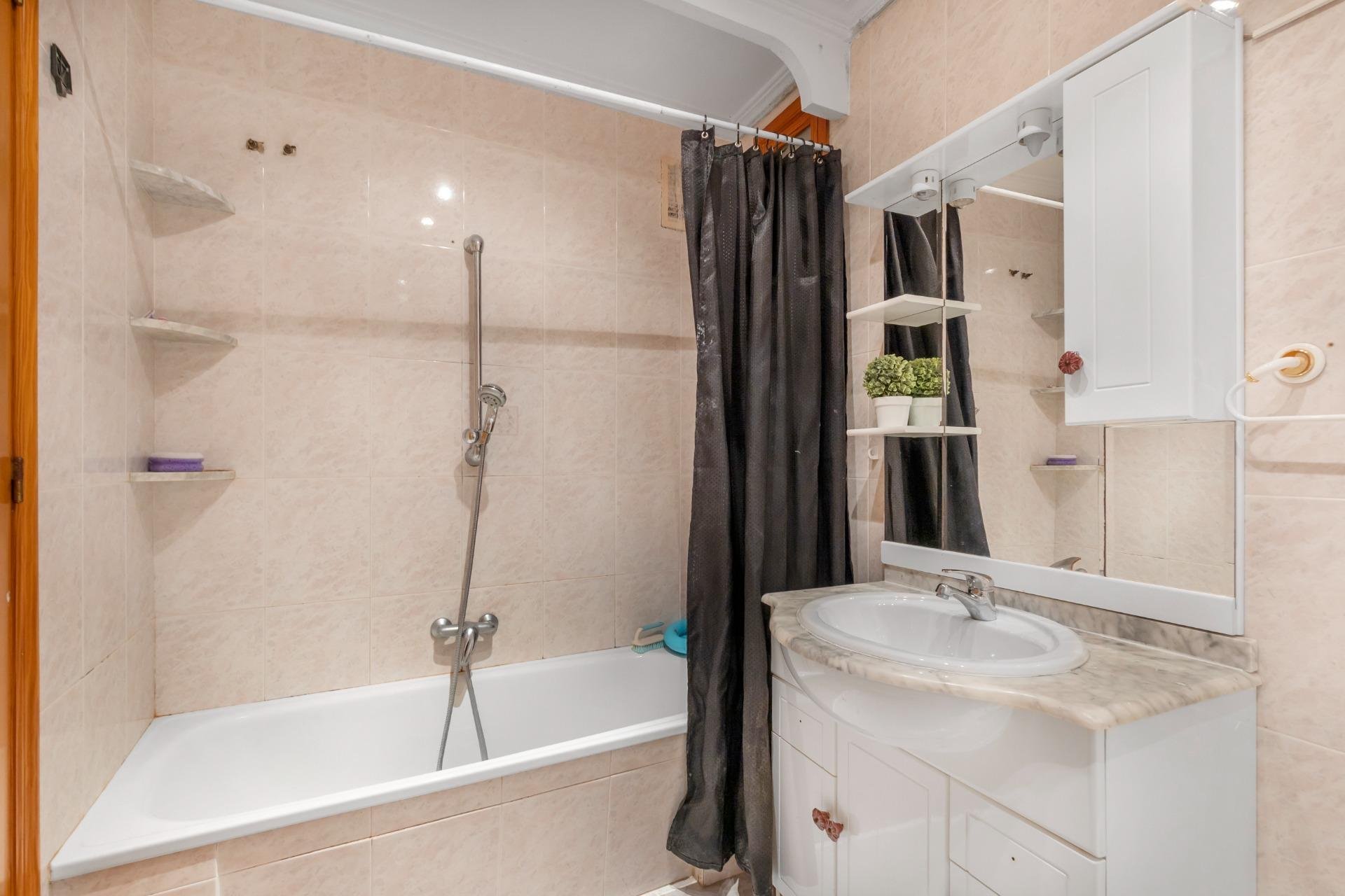 Återförsäljning - Apartment -
Torrevieja - Playa del Cura