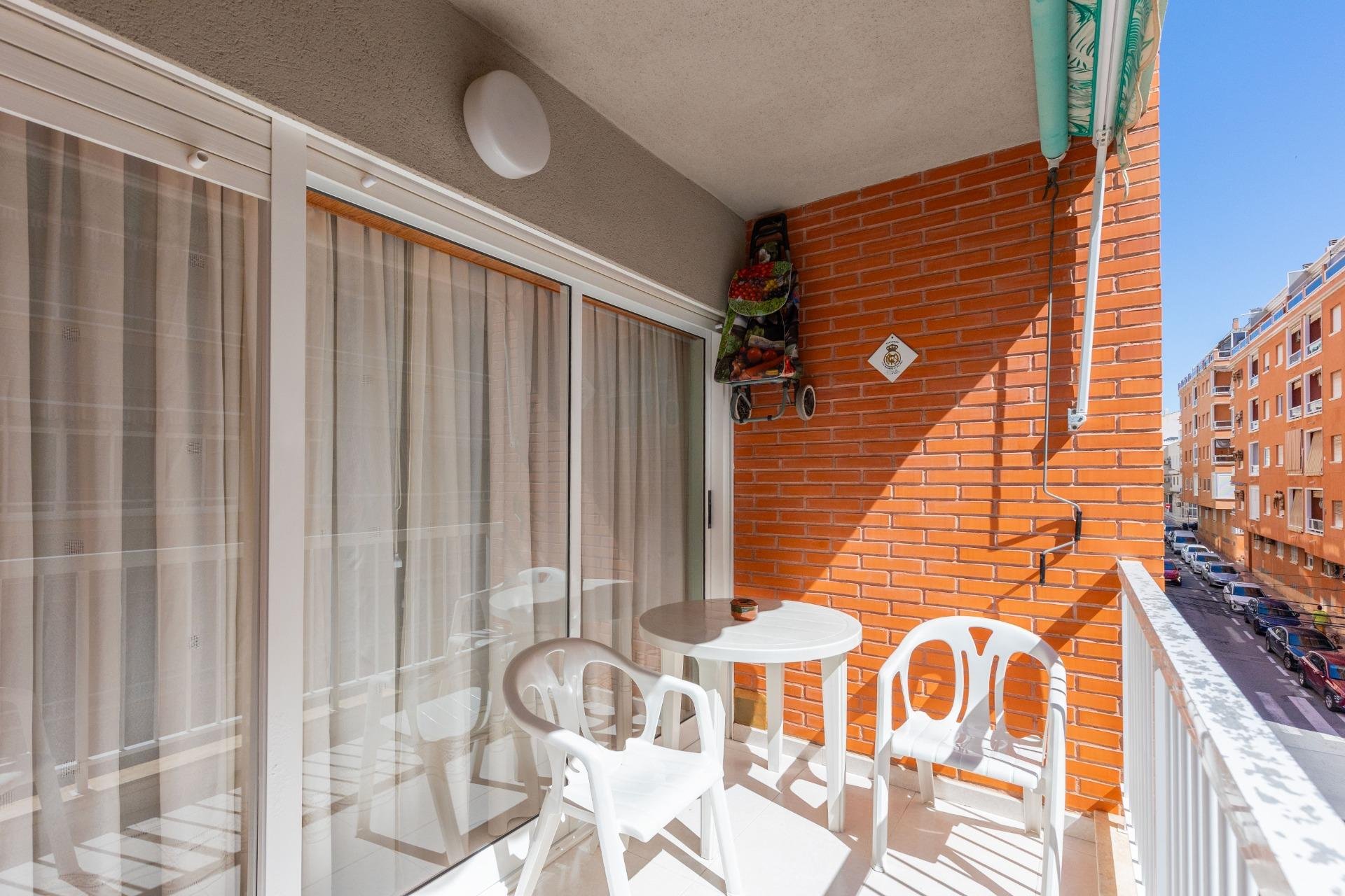 Återförsäljning - Apartment -
Torrevieja - Playa del Cura