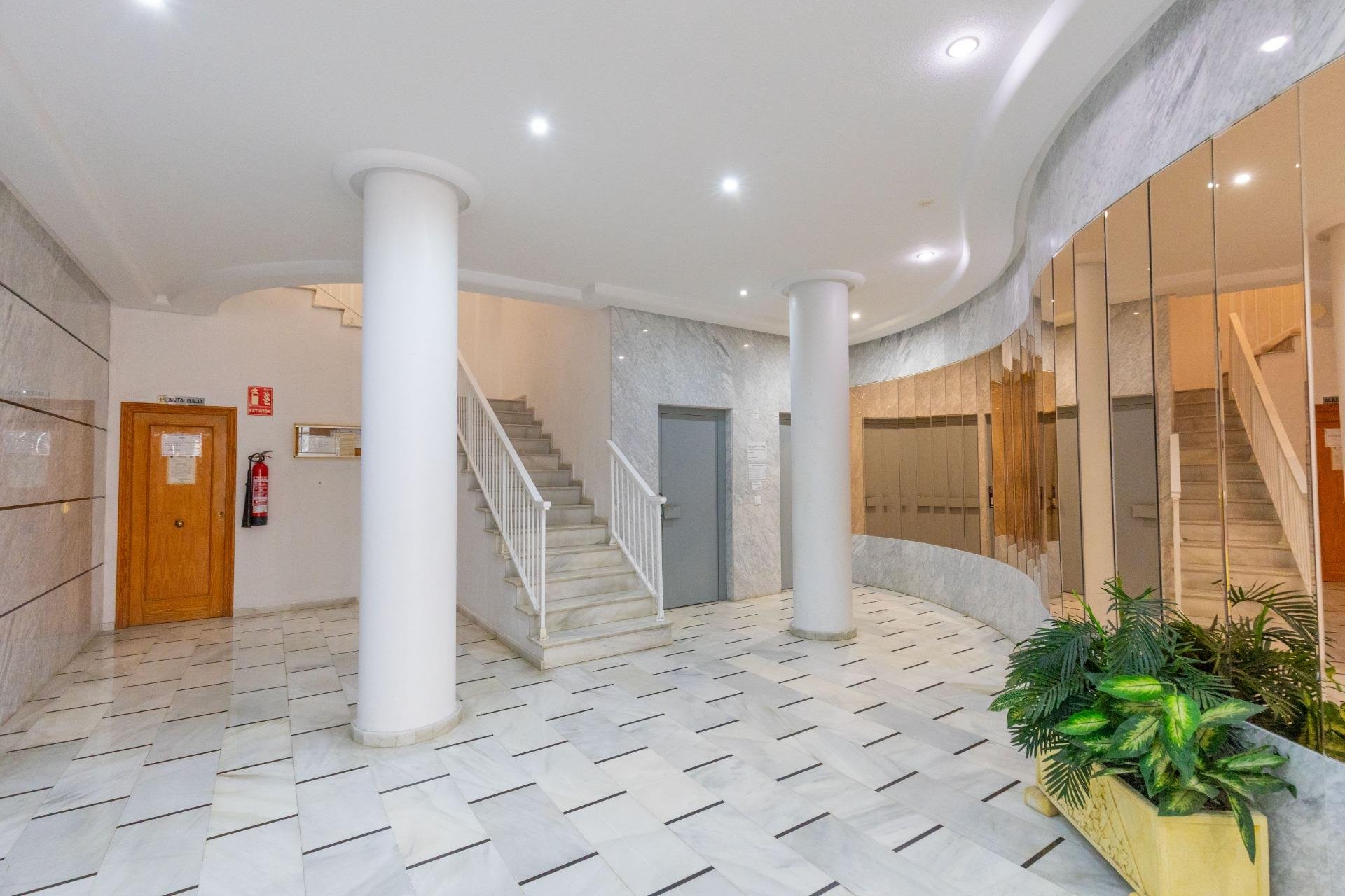 Återförsäljning - Apartment -
Torrevieja - Playa del Cura