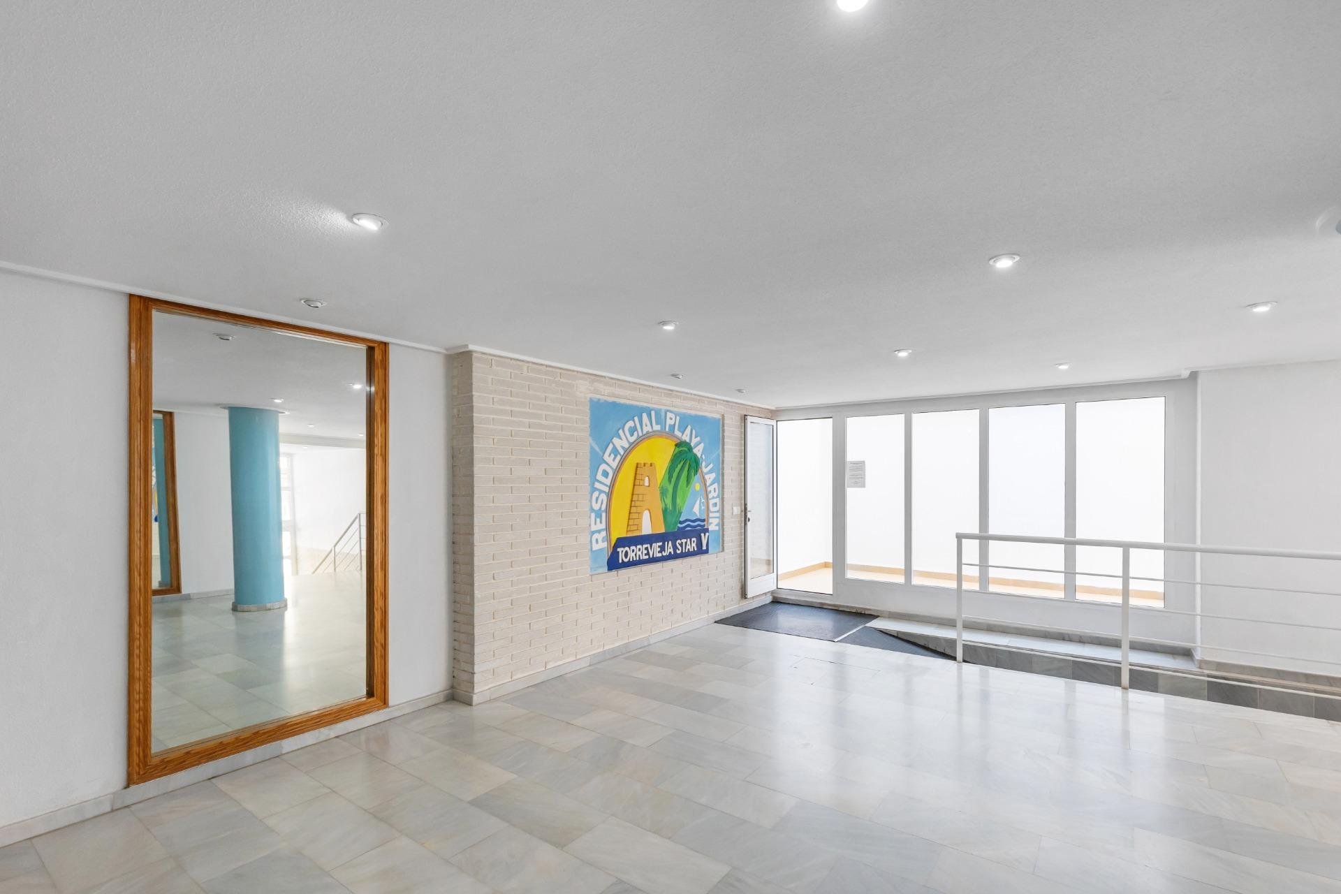 Återförsäljning - Apartment -
Torrevieja - Playa del Cura