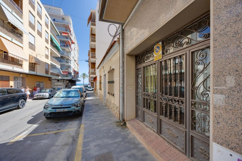 Återförsäljning - Apartment -
Torrevieja - Playa del Cura
