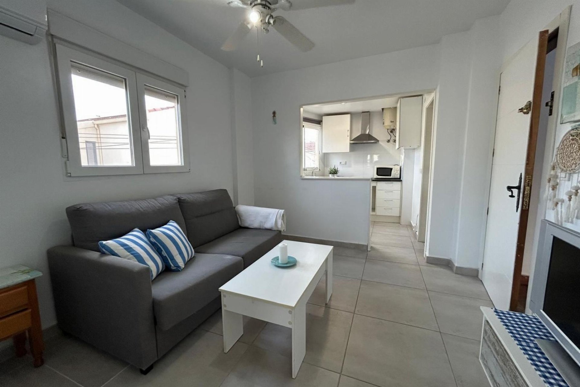 Återförsäljning - Apartment -
Torrevieja - PLAYA NAUFRAGOS
