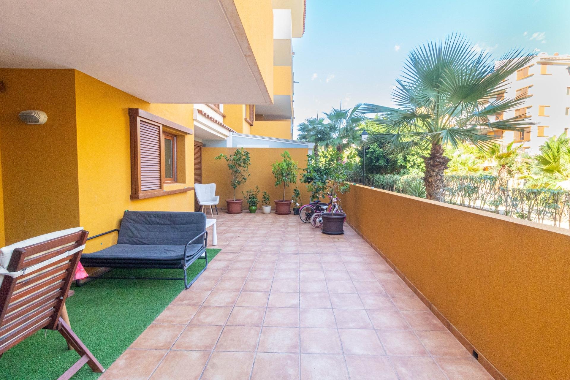 Återförsäljning - Apartment -
Torrevieja - Punta prima