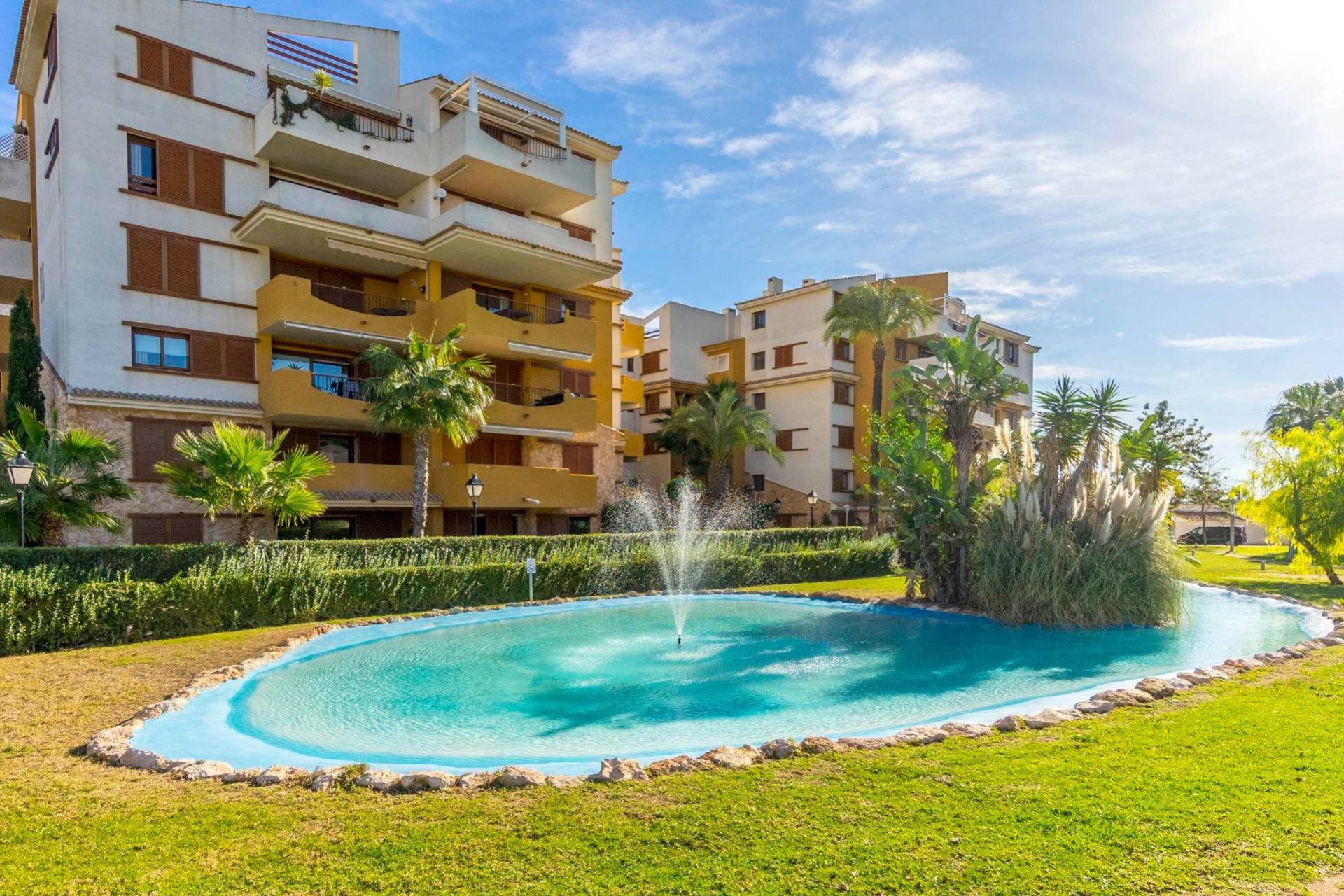 Återförsäljning - Apartment -
Torrevieja - Punta prima