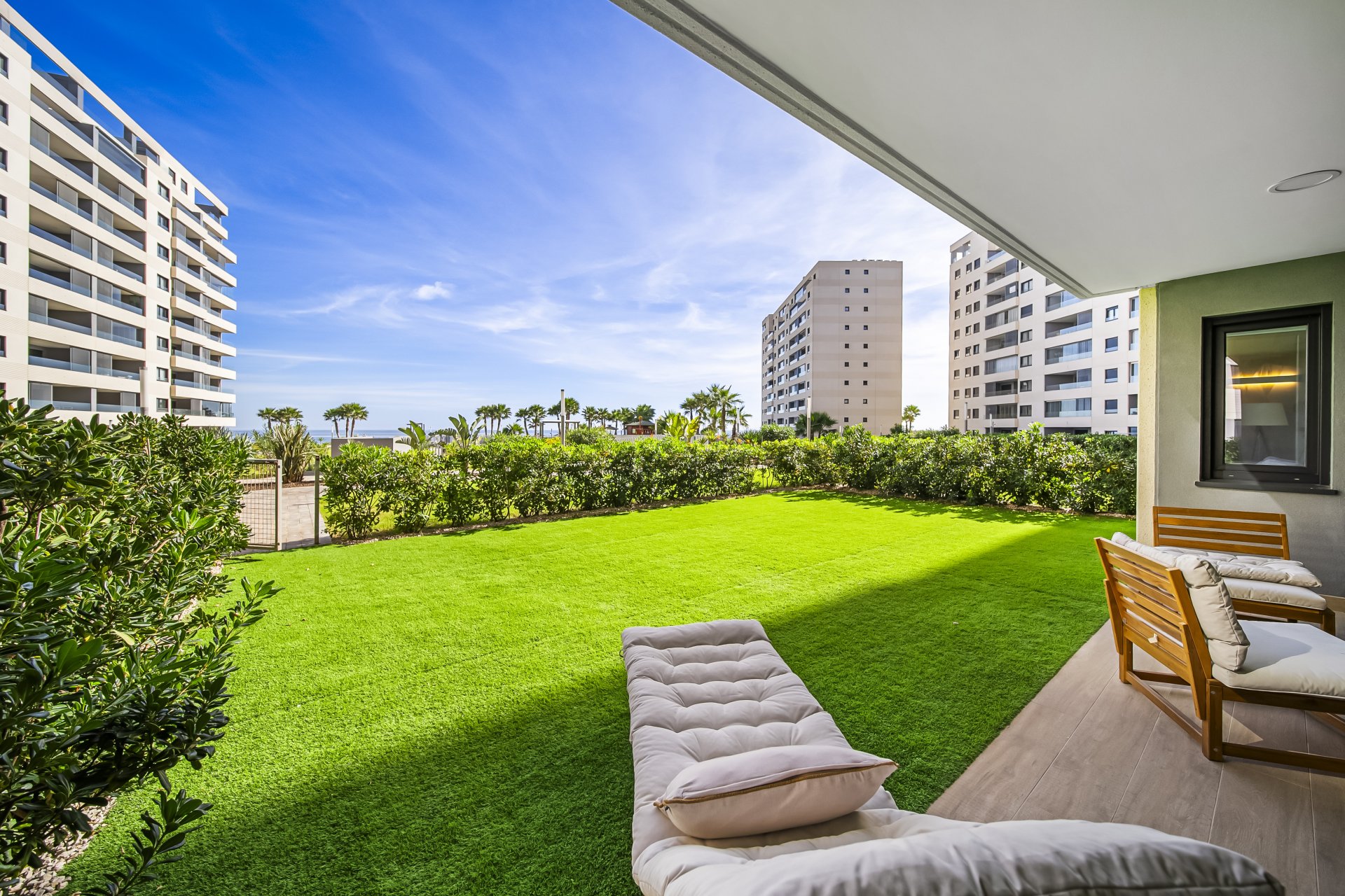 Återförsäljning - Apartment -
Torrevieja - Punta prima