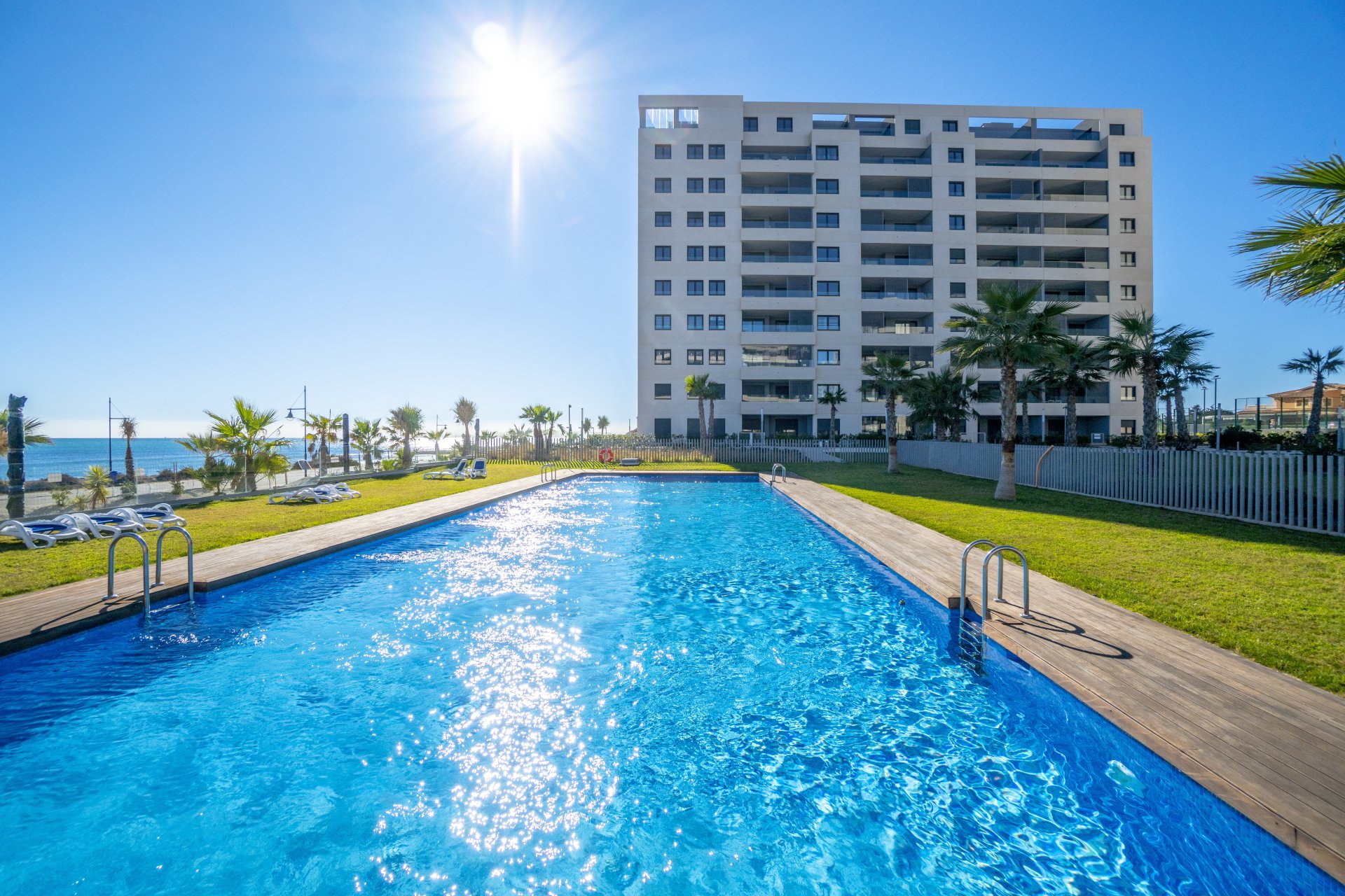 Återförsäljning - Apartment -
Torrevieja - Punta Prima