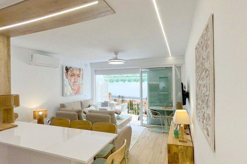 Återförsäljning - Apartment -
Torrevieja - Punta Prima