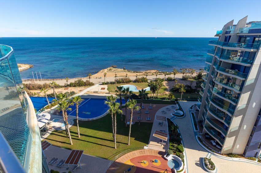 Återförsäljning - Apartment -
Torrevieja - Punta Prima