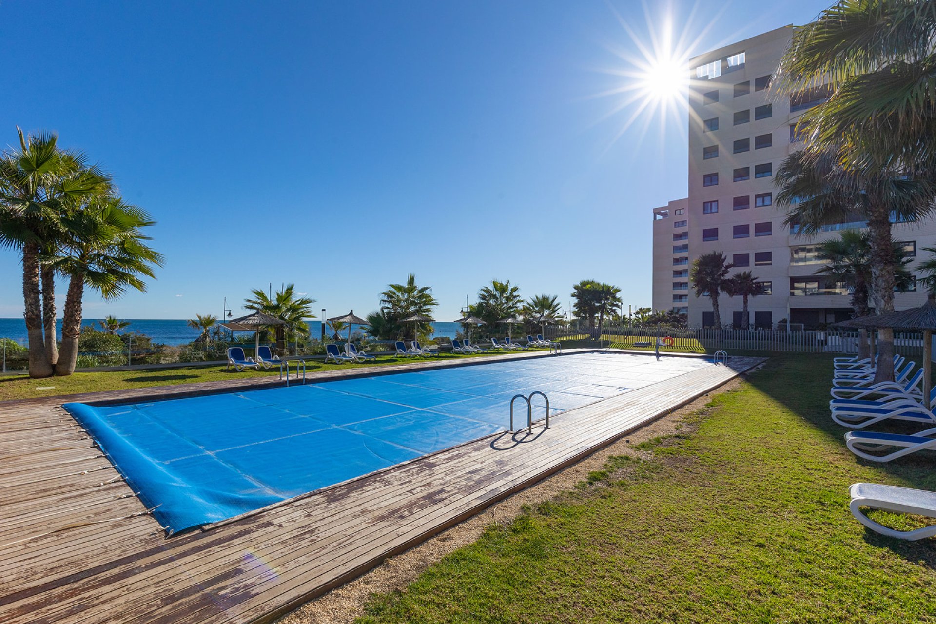 Återförsäljning - Apartment -
Torrevieja - Punta Prima