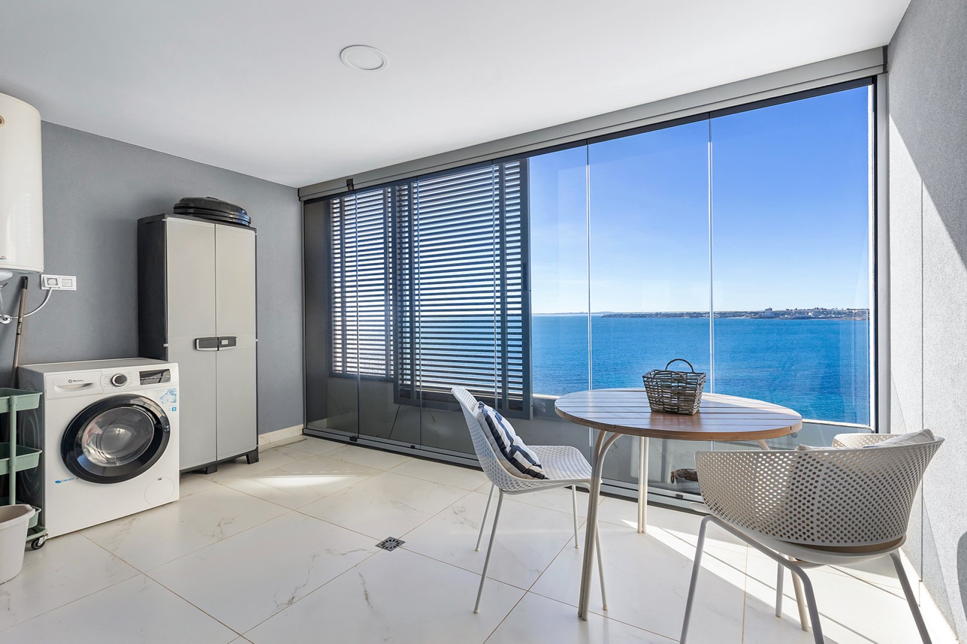 Återförsäljning - Apartment -
Torrevieja - Punta Prima