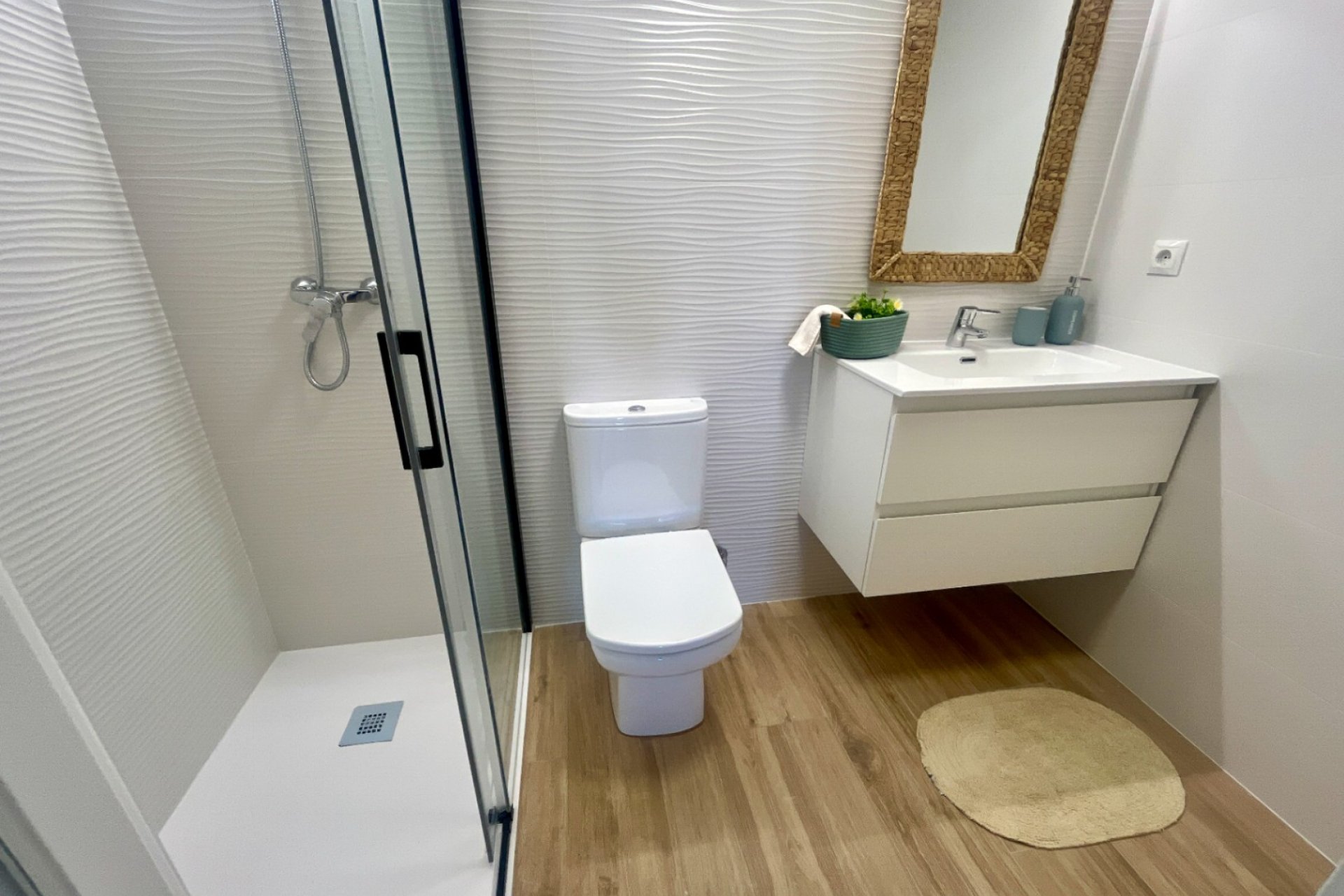 Återförsäljning - Apartment -
Torrevieja - Punta Prima