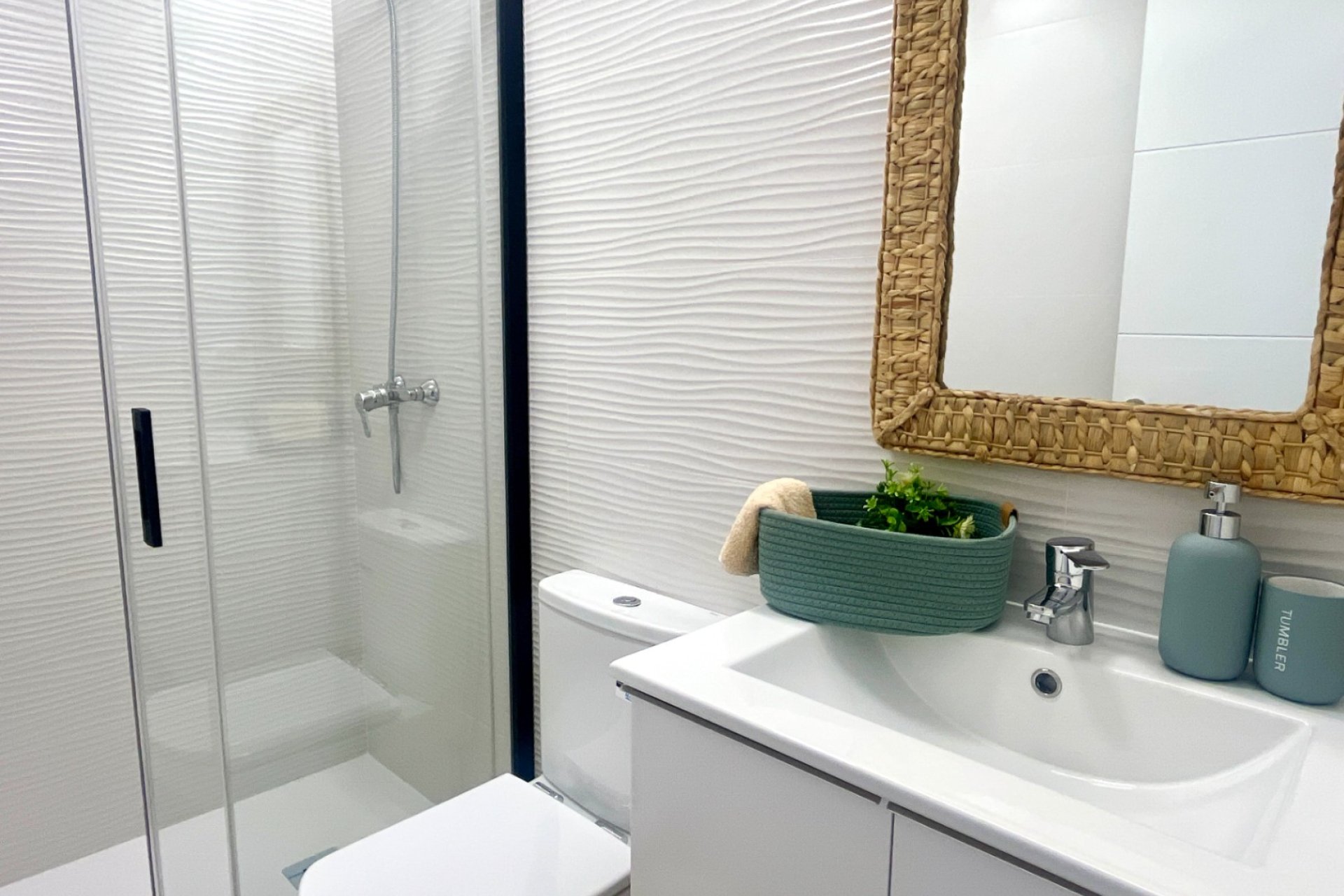 Återförsäljning - Apartment -
Torrevieja - Punta Prima