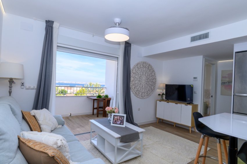 Återförsäljning - Apartment -
Torrevieja - Punta Prima