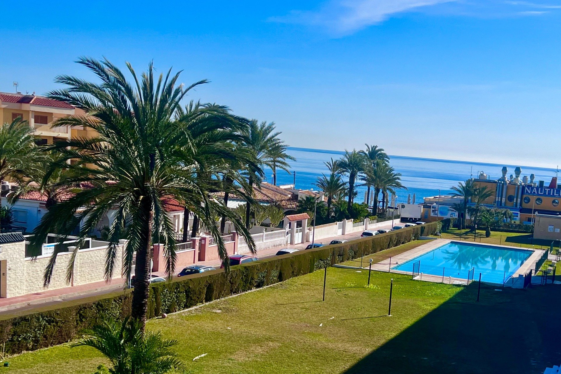 Återförsäljning - Apartment -
Torrevieja - Punta prima