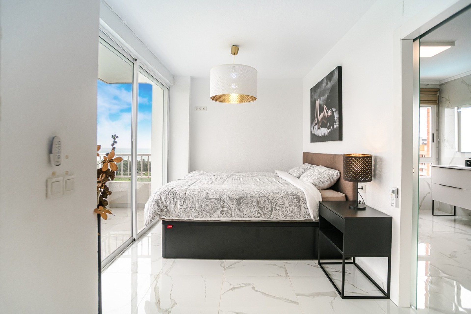 Återförsäljning - Apartment -
Torrevieja - Punta Prima