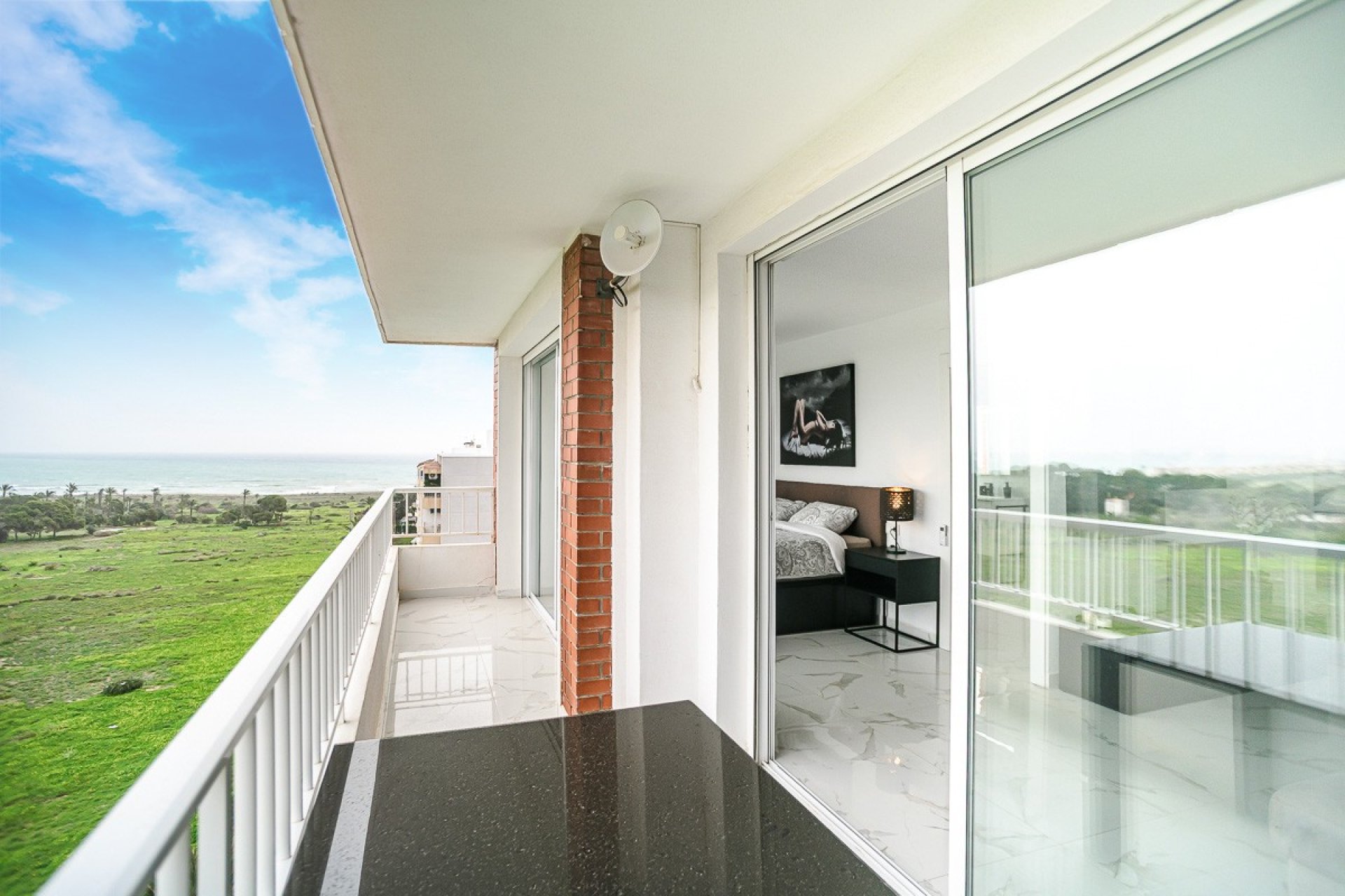 Återförsäljning - Apartment -
Torrevieja - Punta Prima