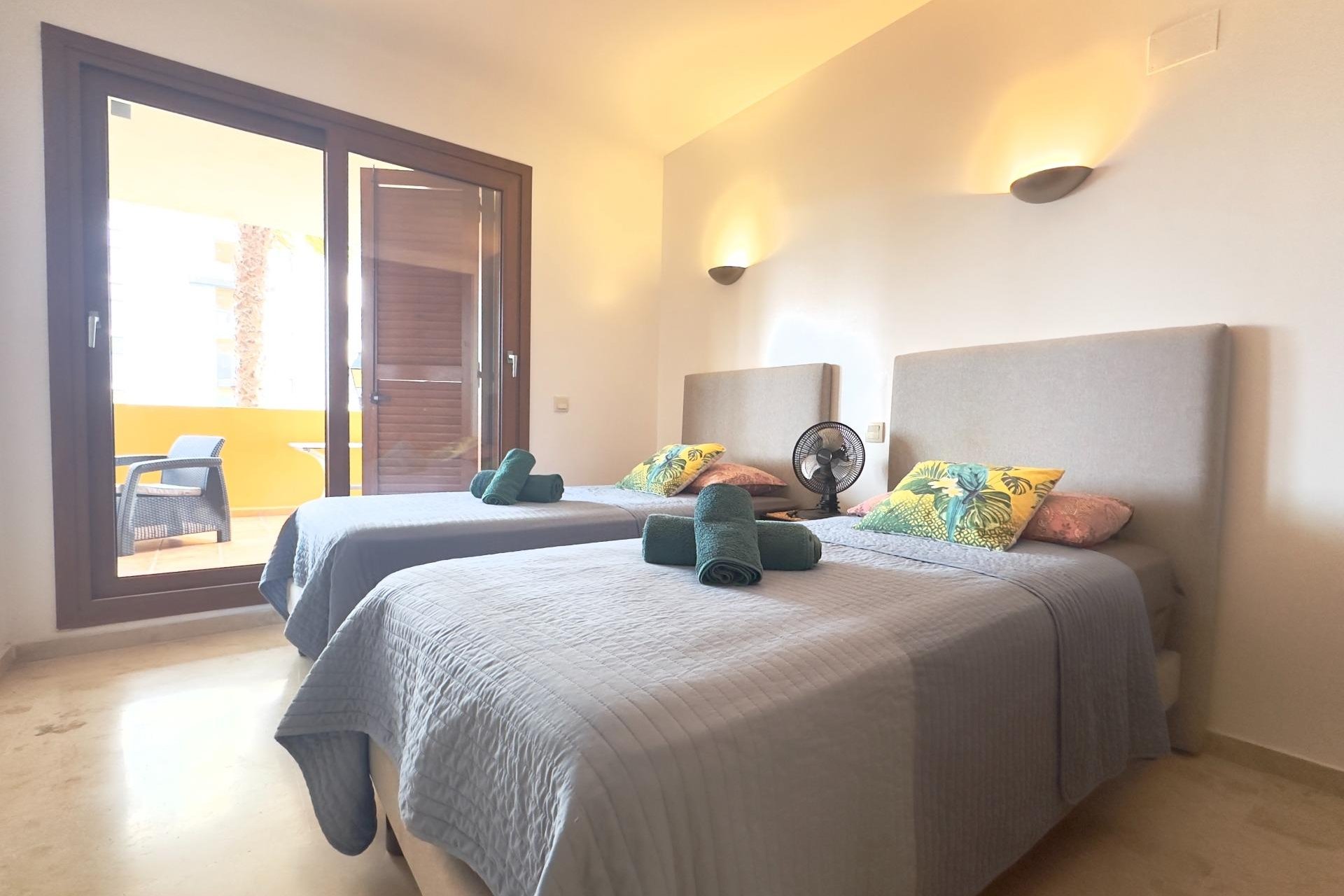 Återförsäljning - Apartment -
Torrevieja - Punta prima