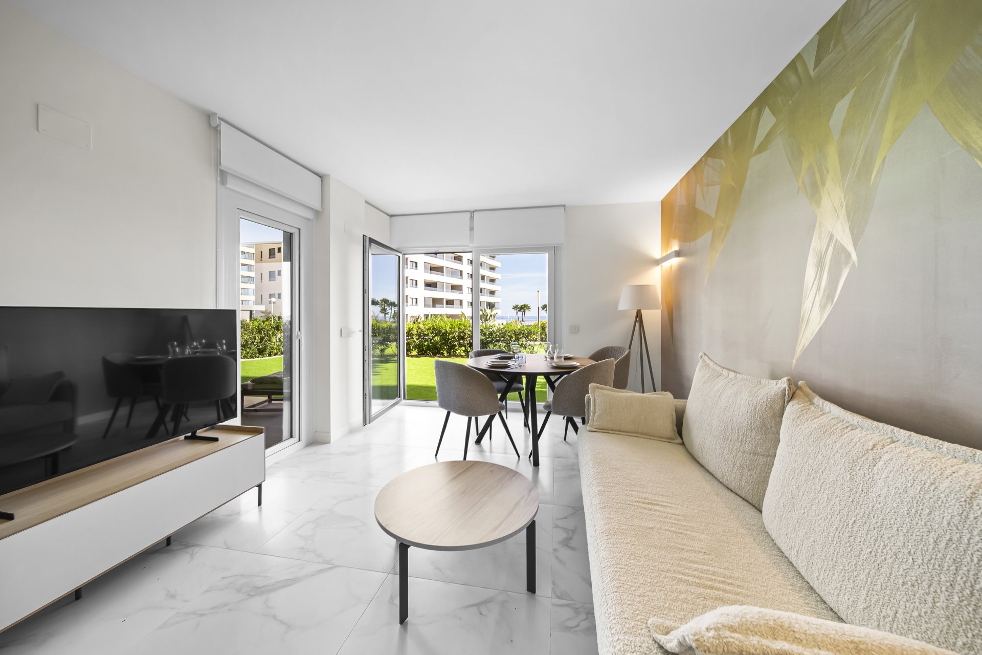 Återförsäljning - Apartment -
Torrevieja - Punta prima